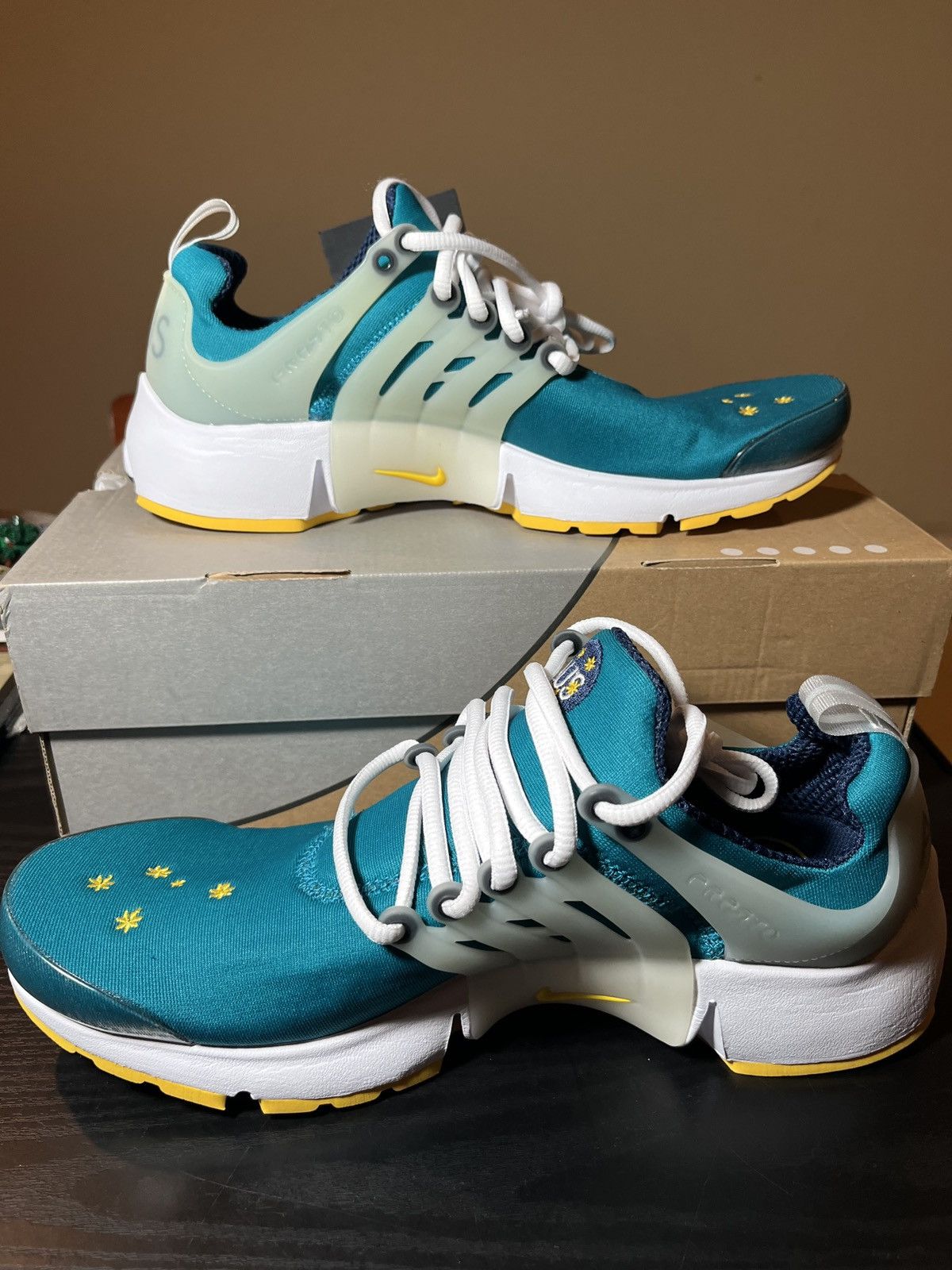 Nike Size M (9-11) - Nike Air Presto Australia 📦FAST SHIPPING📦 Size US 10 / EU 43 - 2 Thumbnail
