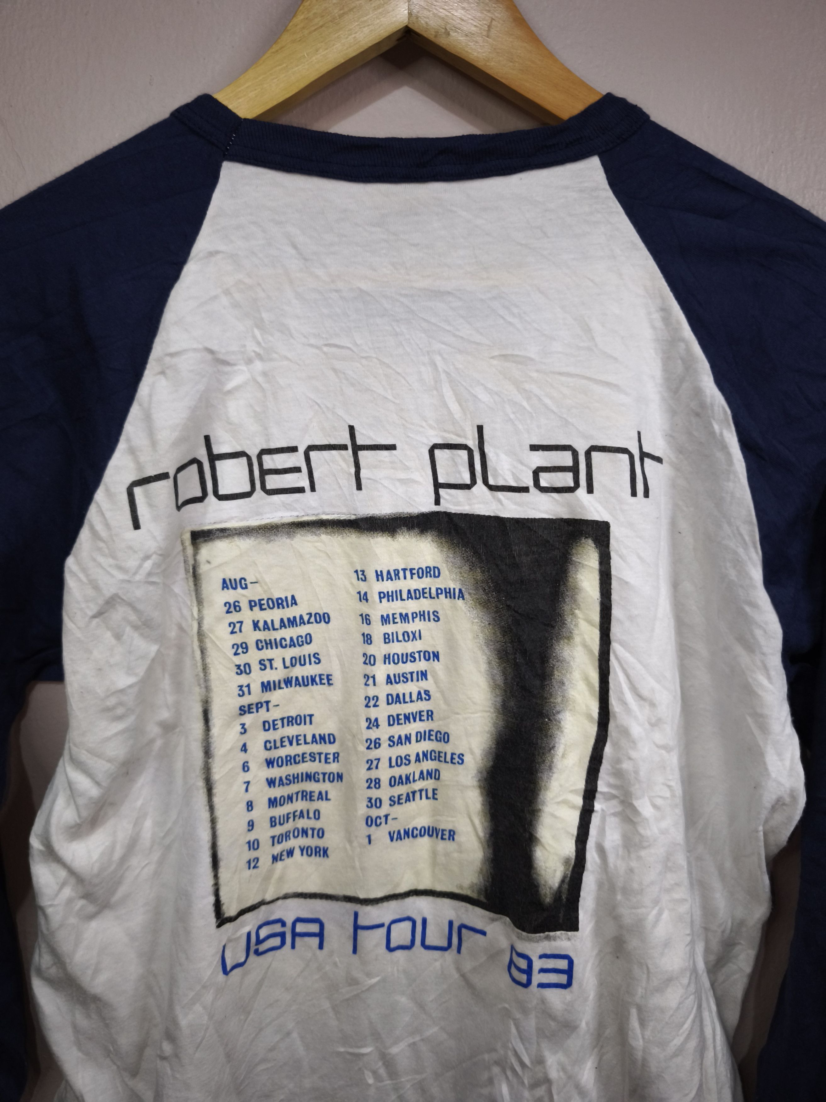 Band Tees × Led Zeppelin × Vintage Rare Vintage 80s Led Zeppelin Robert Plant 1983 Tour T Shirt Size US M / EU 48-50 / 2 - 7 Thumbnail