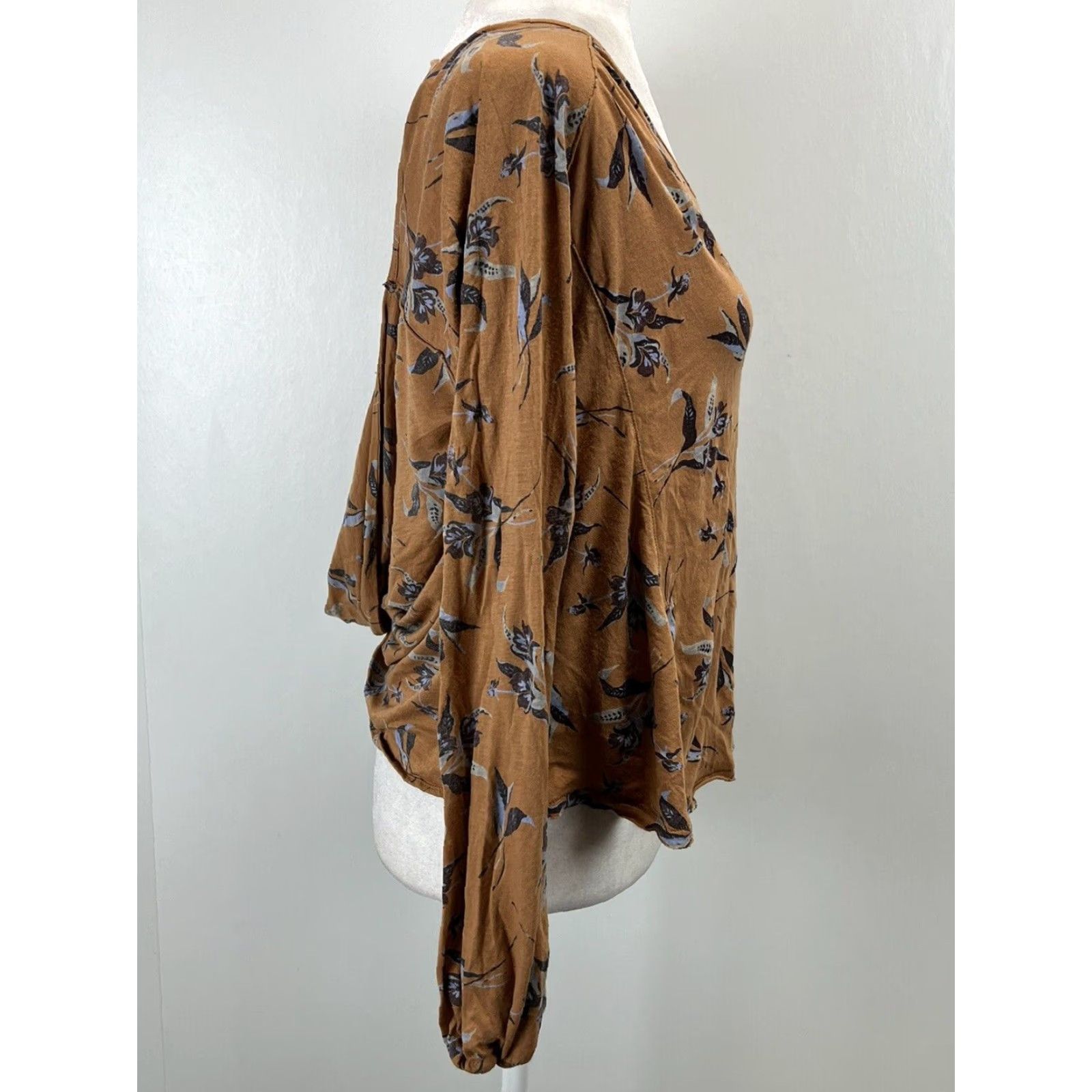 Free People Free People Floral Open Back Blouse Long Sleeve Small Multicolor Size S / US 4 / IT 40 - 4 Thumbnail