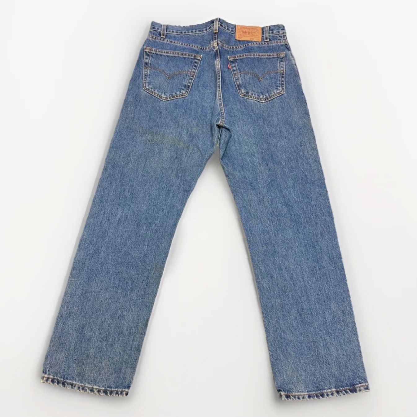 Levi's VINTAGE Levi’s 505 Jeans Mens 36x30 Regular High Rise Straight Blue Medium Wash 90s Logo 5-Pocket Mens Size US 36 / EU 52 - 3 Thumbnail