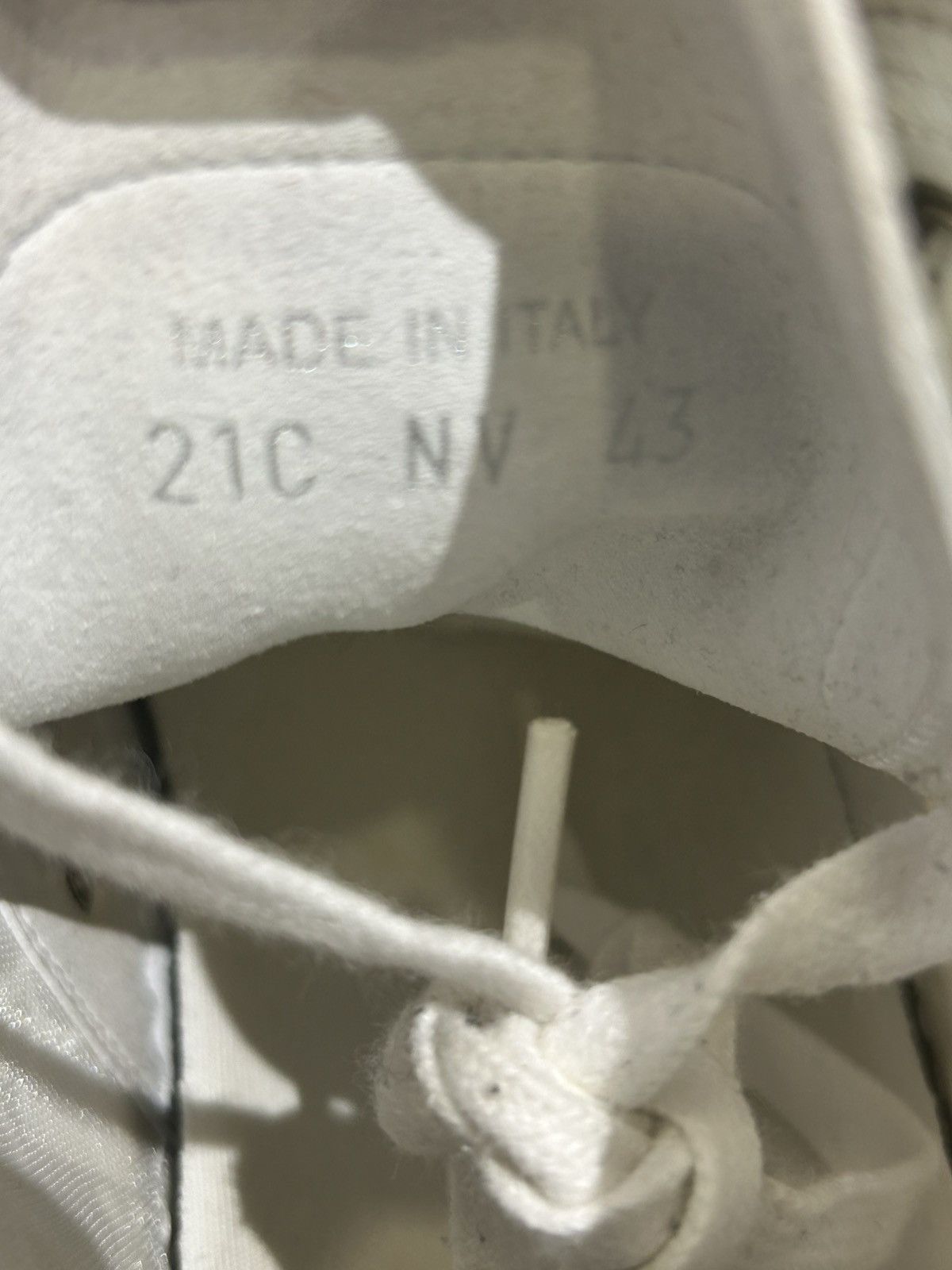 Dior Dior b23 High white oblique Size US 10 / EU 43 - 10 Thumbnail