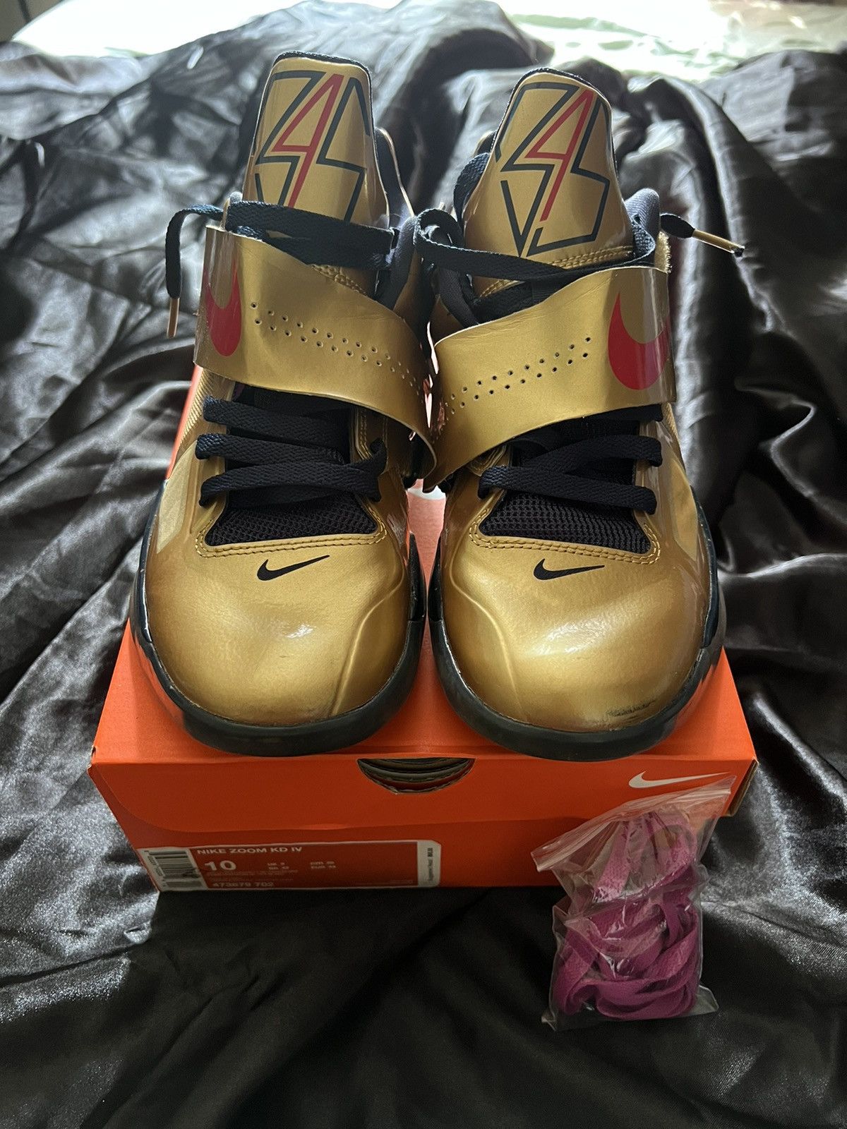 Nike Nike Zoom KD IV Size US 10 / EU 43 - 1 Thumbnail