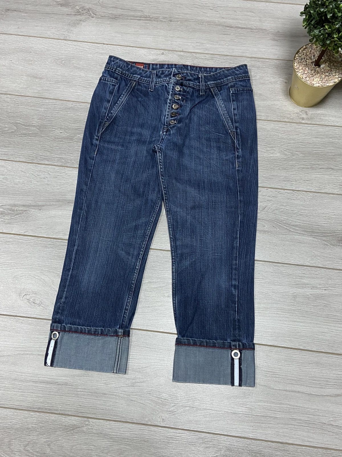 Marithe + Francois Girbaud Marithe Francois Girbaud short next boyfriend buttons pants Size 29" - 3 Thumbnail