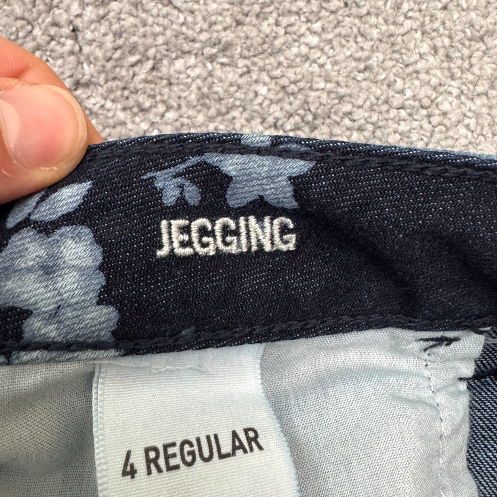 American Eagle Outfitters VINTAGE American Eagle Outfitters Floral Denim Jeggings Womens 4 Low Rise Blue Cotton Blend Y2K Streetwear Size 27" / US 4 / IT 40 - 6 Thumbnail