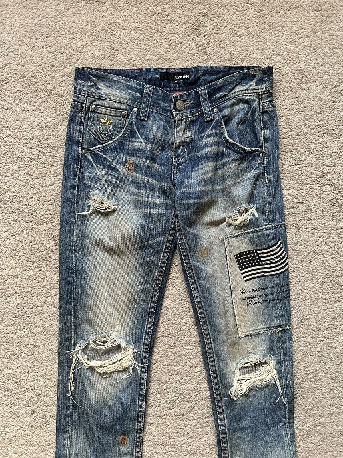 Isamu Katayama Backlash 2000s Varosh Distressed Quote Flare Jeans Size US 30 / EU 46 - 5 Thumbnail
