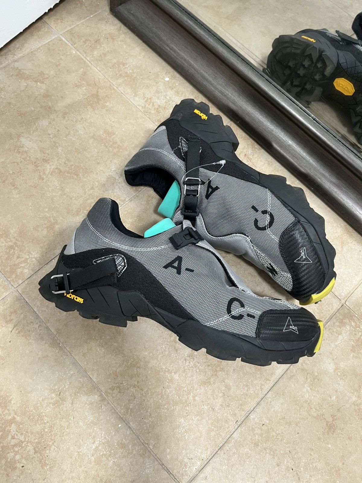 A-COLD-WALL* × ROA A-COLD-WALL x ROA Minar grey/black Size US 10 / EU 43 - 1 Thumbnail