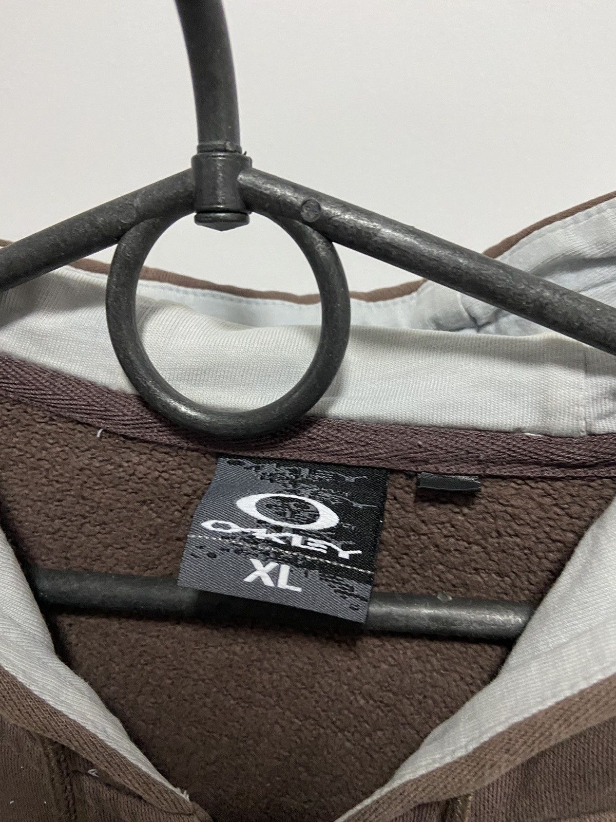 Oakley Oakley Vintage Hoodie big Logo skate Size US XL / EU 56 / 4 - 4 Thumbnail