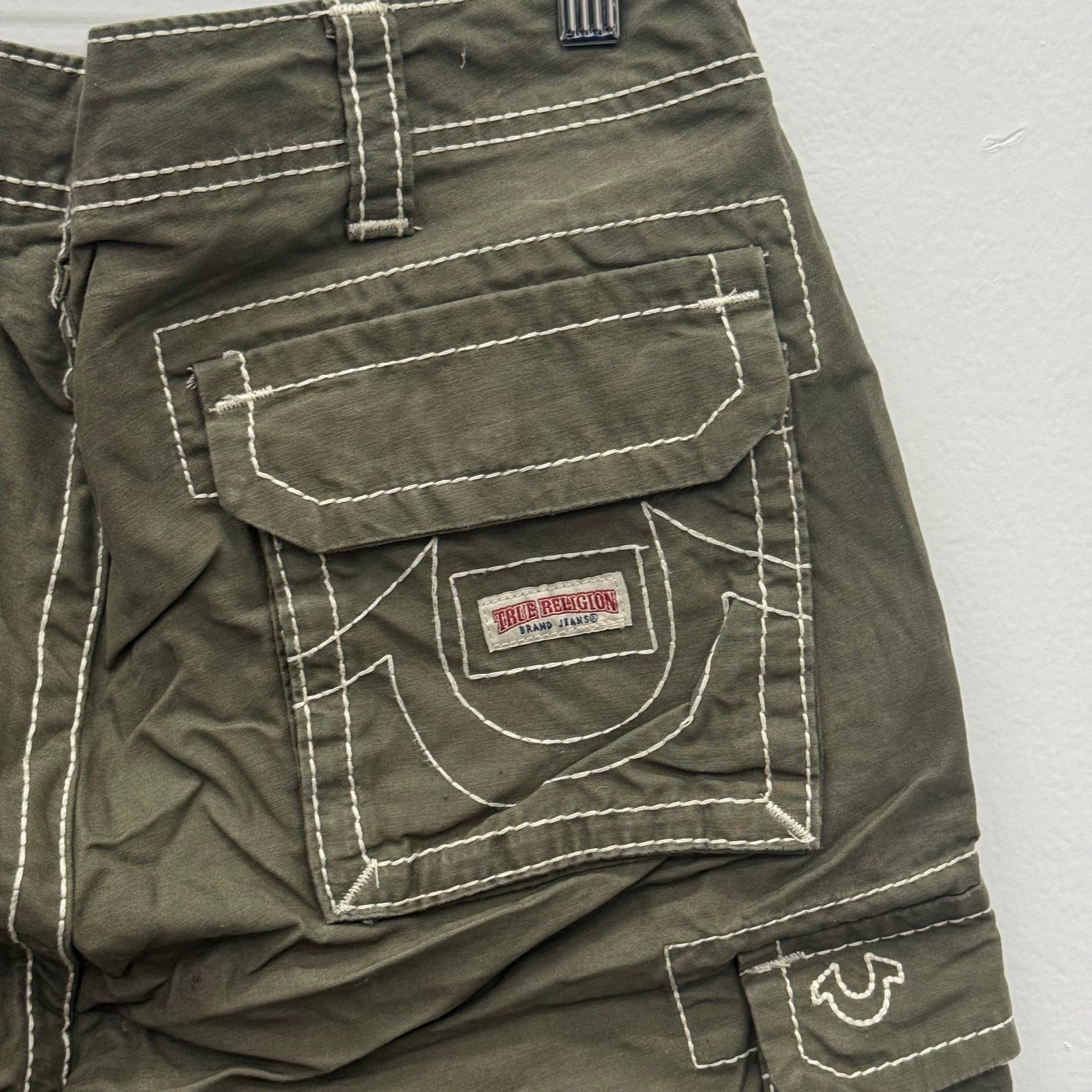 True Religion True Religion Olive Cargo Shorts - Size 30 Size US 30 / EU 46 - 6 Thumbnail