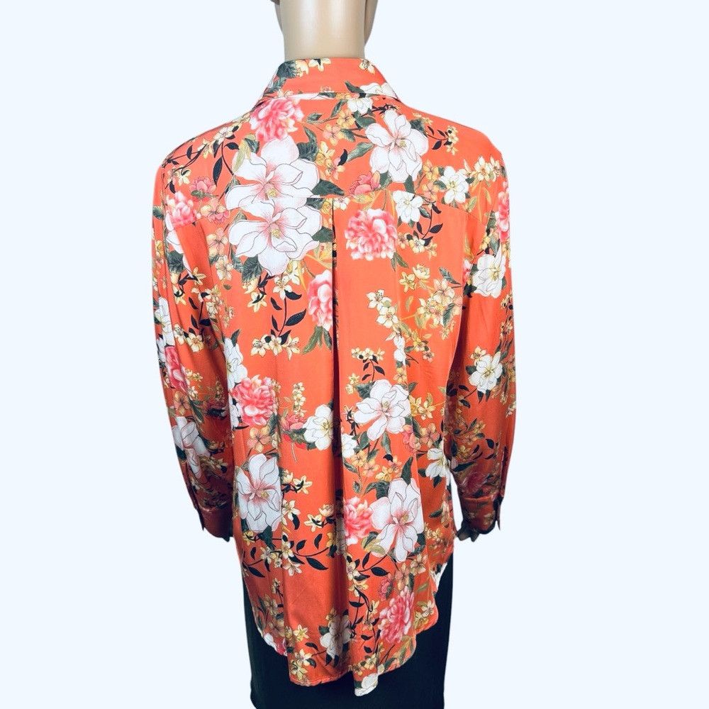 Chicos NWT New Chico's Sandwashed Satin Floral Print Shirt Size 2 Size L / US 10 / IT 46 - 3 Thumbnail