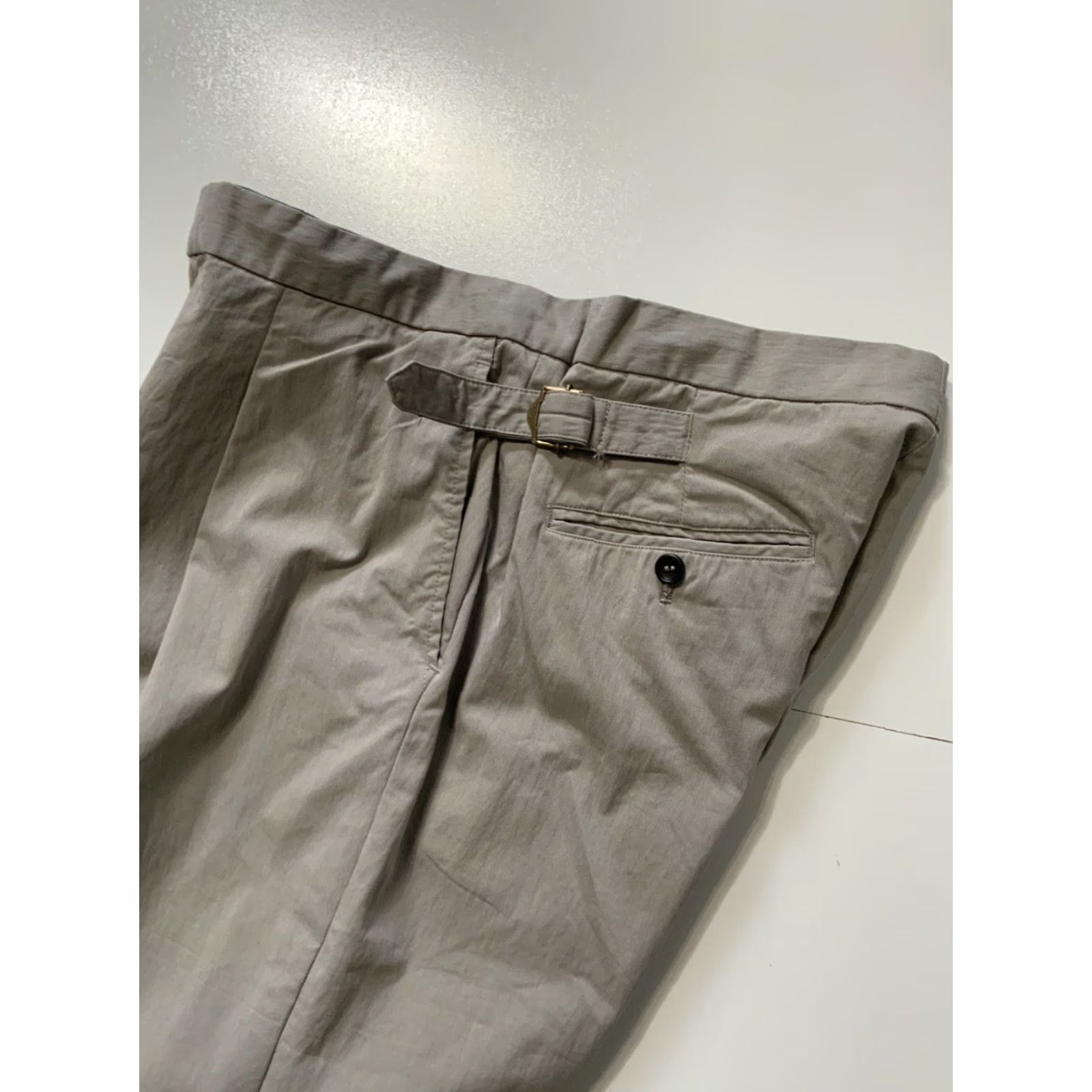 Vintage XX Four XXIV Japan Belted Strap Gray Pleated Japanese Chino Trouser Pants Sz. L Womens Pants Belted Strap Gray Pleated Chino Width 8 Inseam 28 Inseam Size US 33 - 5 Thumbnail