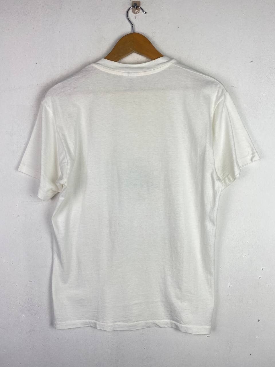 Vintage vintage international society of lebanon tee nice design Size US M / EU 48-50 / 2 - 7 Thumbnail