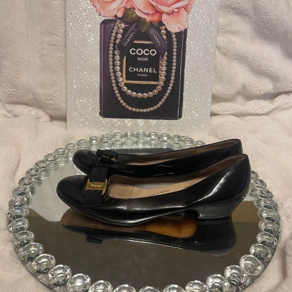 Salvatore Ferragamo Salvatore Ferragamo Vintage Leather Vara Bow Heel Shoes Size US 9.5 / IT 39.5 - 7 Thumbnail