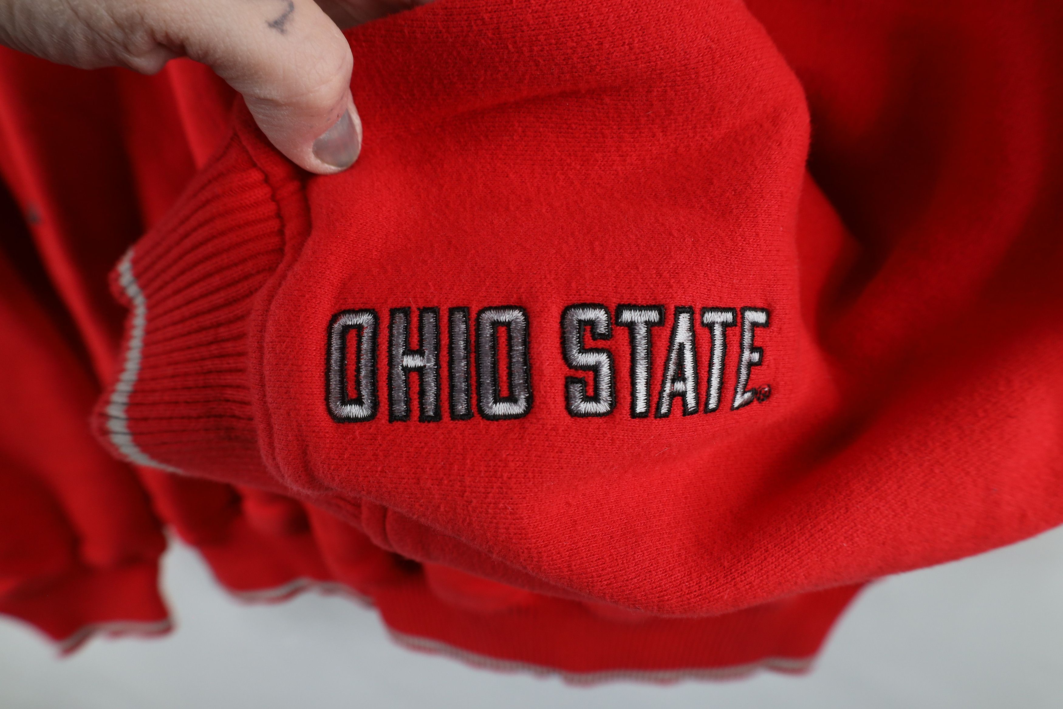 Nike × Vintage Vintage Nike Swoosh Ohio State University Sweatshirt Red Size US XL / EU 56 / 4 - 4 Thumbnail