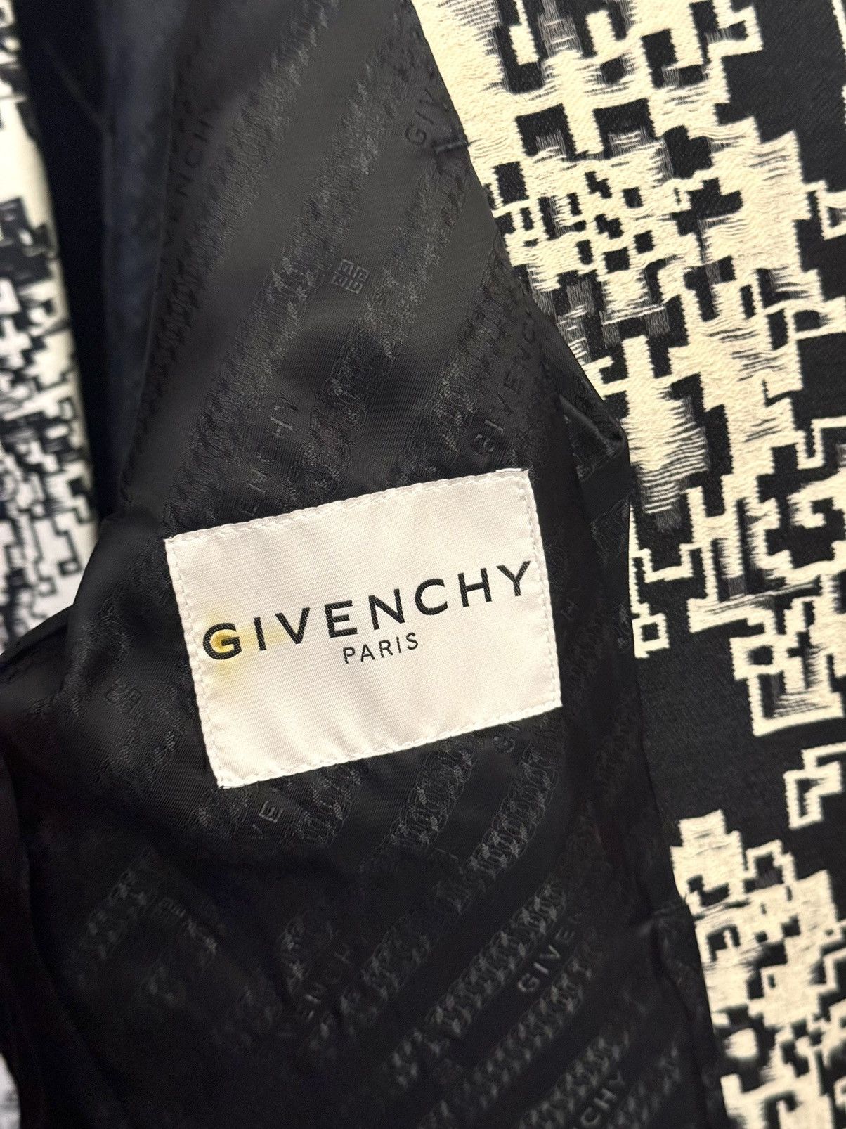 Givenchy givenchy jacquard ss2020 runway coat 44 men xs boxy Size US XS / EU 42 / 0 - 5 Thumbnail