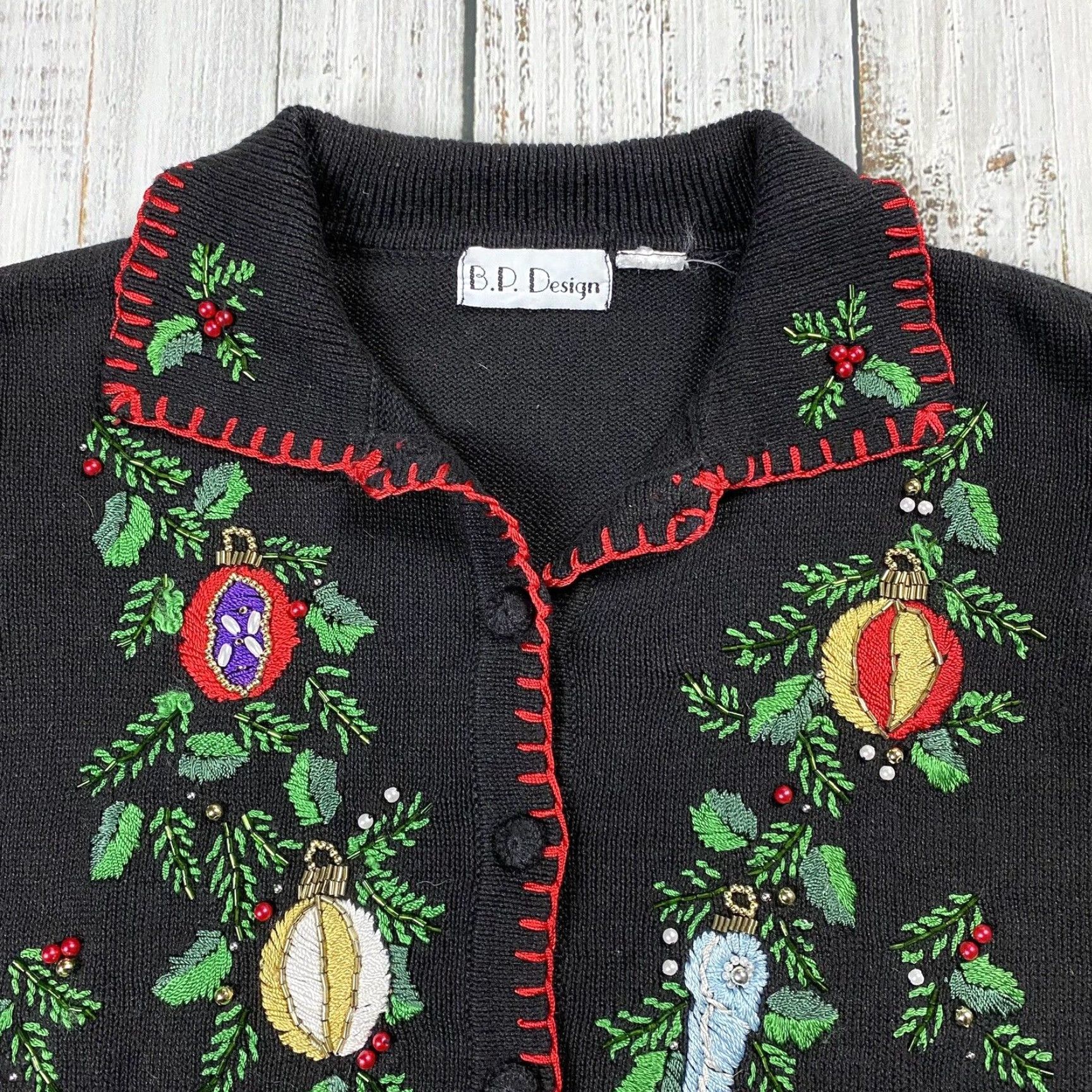 Vintage VINTAGE BP DESIGN BLACK KNIT CARDIGAN SWEATER EMBROIDERED HOLLY MEDIUM WOMENS Size M / US 6-8 / IT 42-44 - 2 Thumbnail