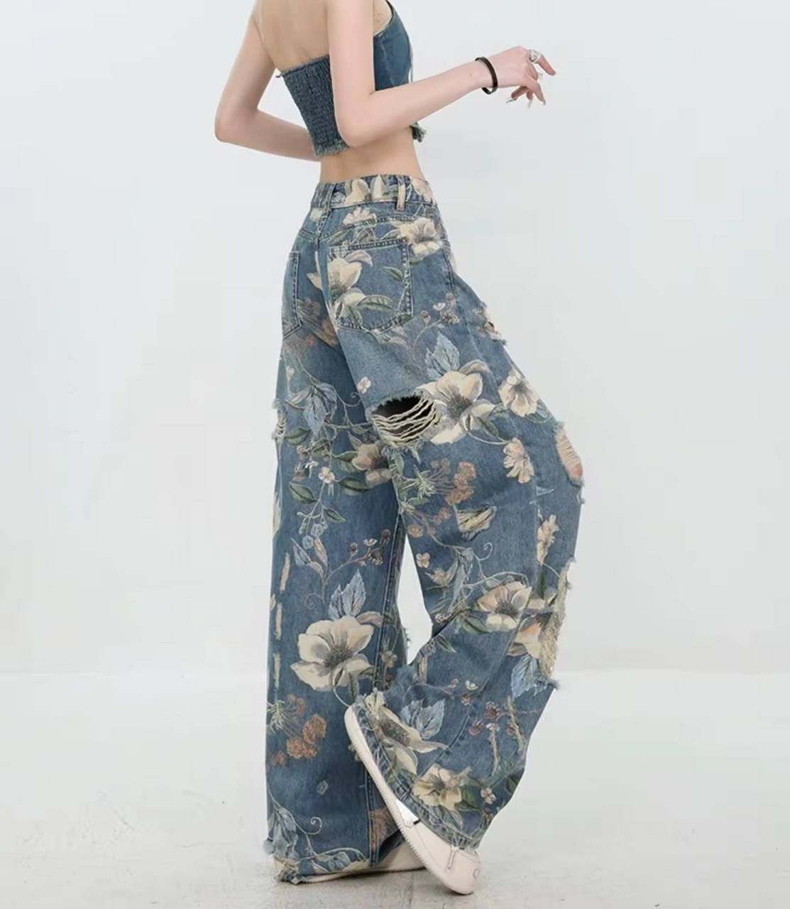 Japanese Brand × Vintage ripped wide leg pants with a design Size 26" / US 2 / IT 38 - 1 Thumbnail