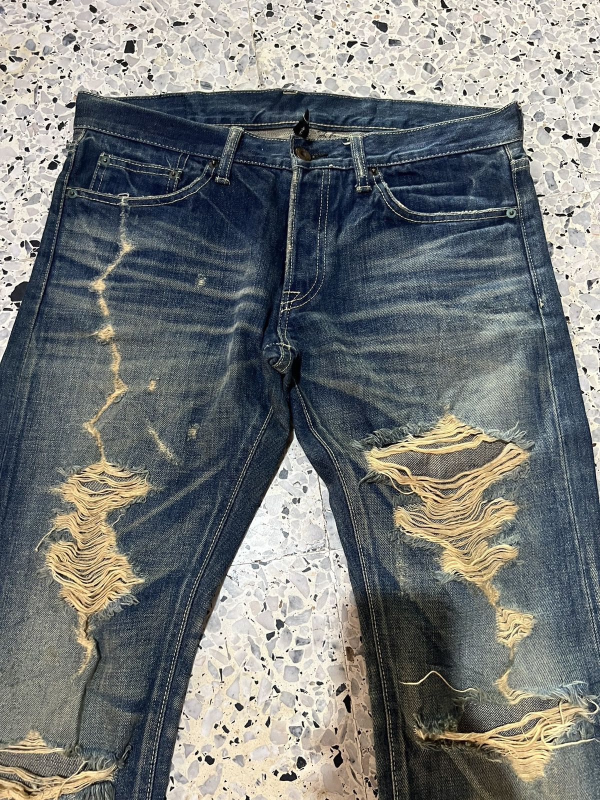Japanese Brand GLAMB JAPANESE DISTRESSED DENIM JEANS Size US 34 / EU 50 - 3 Thumbnail