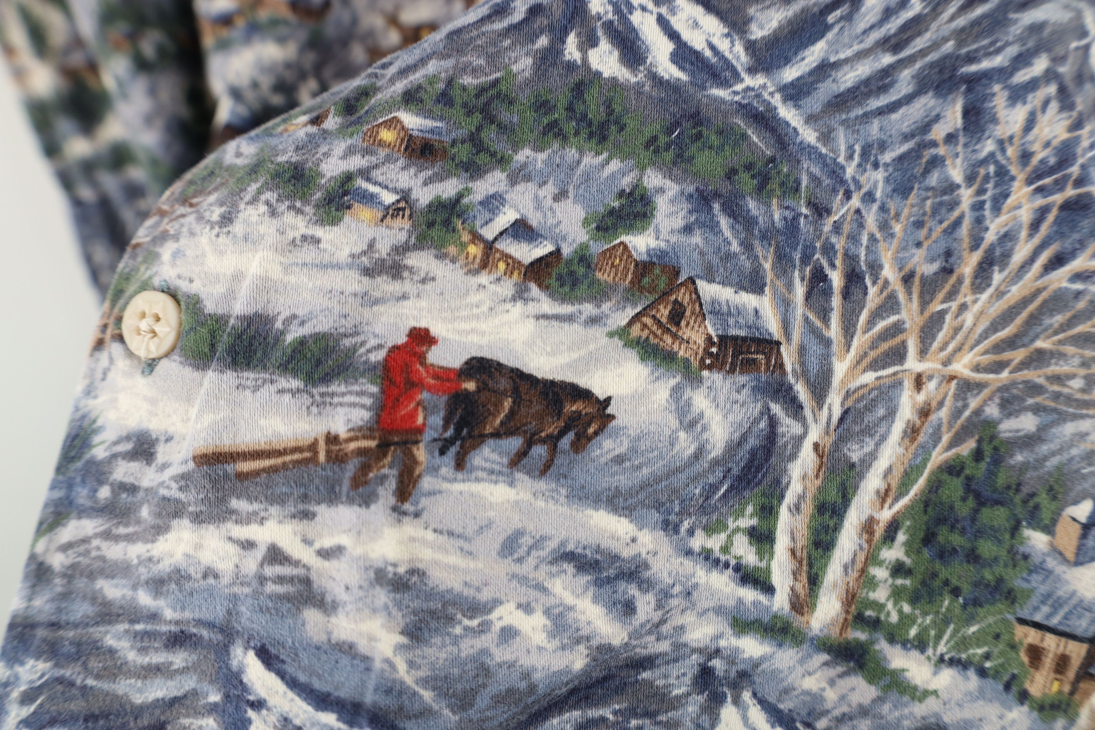 Banana Republic Vintage 90s Banana Republic Christmas Town All Over Shirt Size US M / EU 48-50 / 2 - 6 Thumbnail