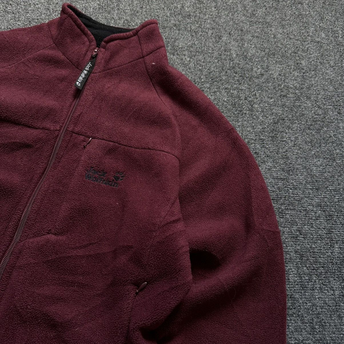 Jack Wolfskin VTG Women’s Fleece Jacket Size L Burgundy Zip Sweater Size L / US 10 / IT 46 - 9 Thumbnail