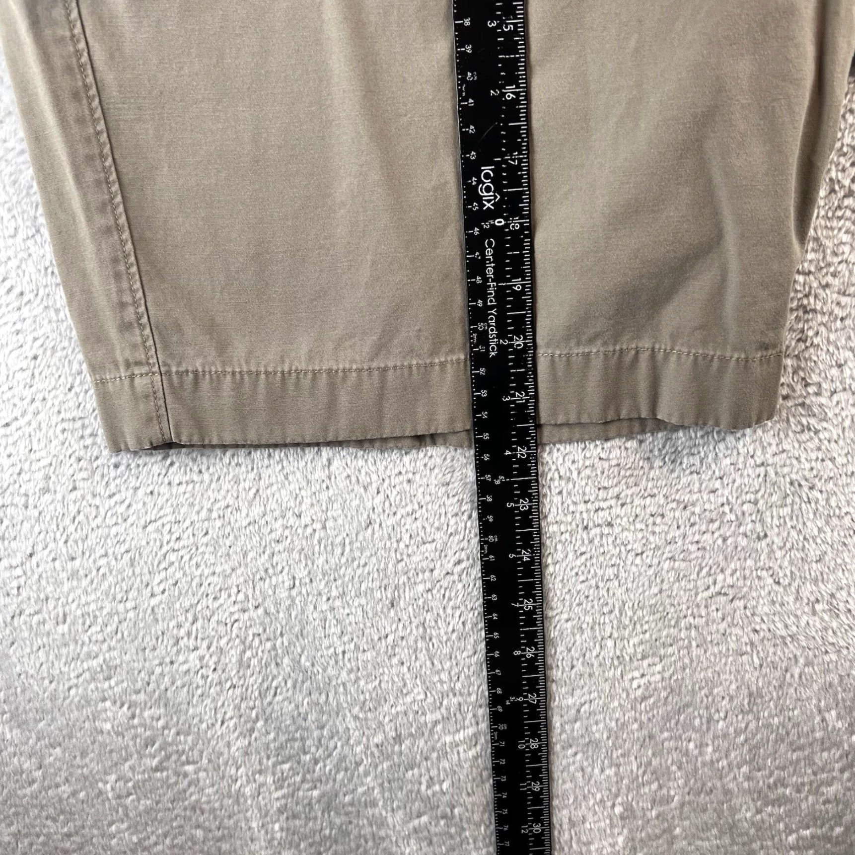 J.Crew J.CREW Flat Front Shorts Khaki Beige Mens 38 Fits 36 Chino Casual Workwear Regular Waist 36x10in Pocket Pockets Twill Cotton Belt Loops Preppy Style Size US 38 / EU 54 - 7 Thumbnail