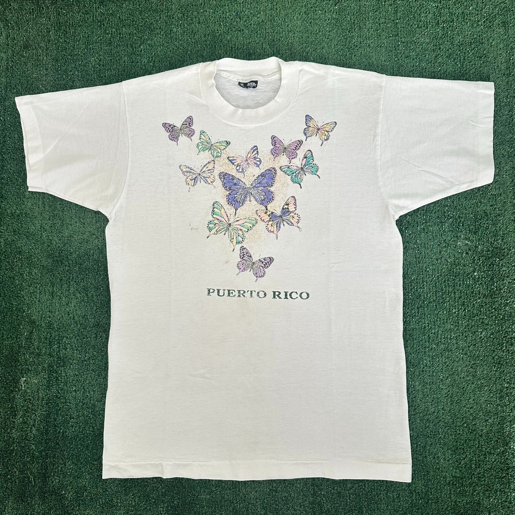 Fruit Of The Loom Vintage 90s Puerto Rico T-Shirt Cute Butterfly Nature Tee Size US M / EU 48-50 / 2 - 1 Thumbnail