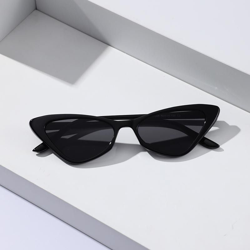 Vintage Candy Frame Cat Eye Sunglasses Size ONE SIZE - 1 Thumbnail