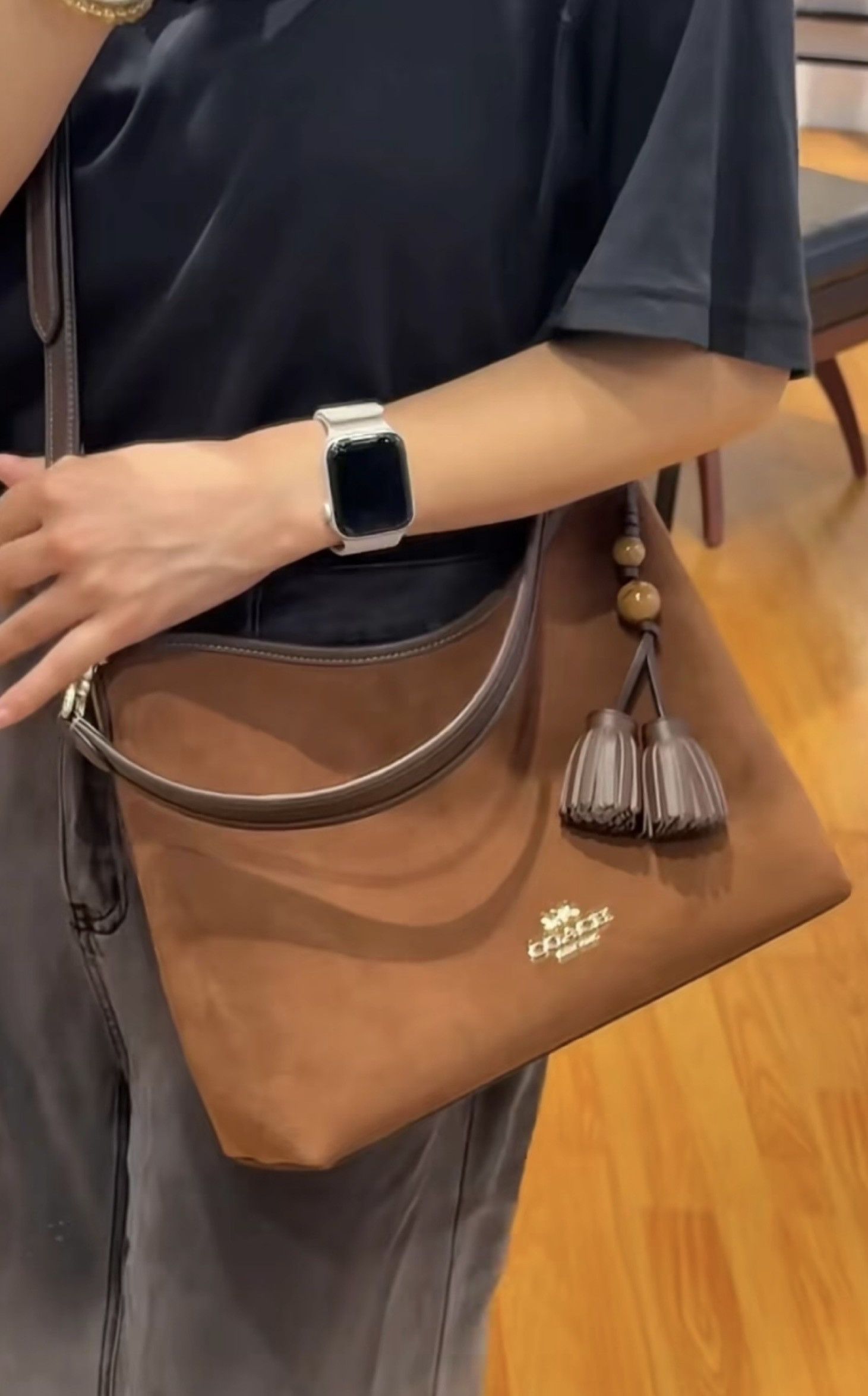 Coach Laurel Shoulder Bag With Tassels CCC75 Size ONE SIZE - 2 Thumbnail