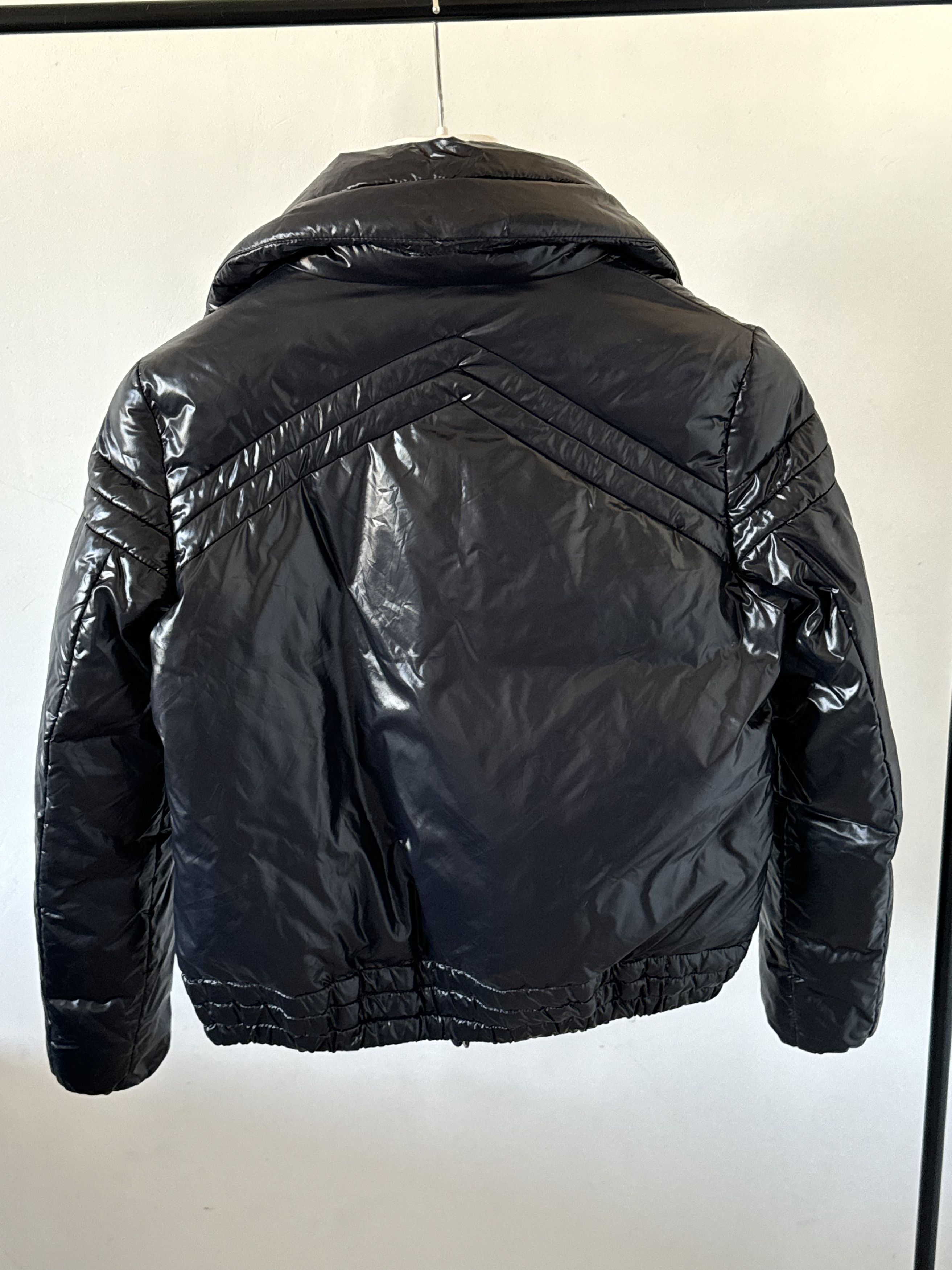 Moncler Moncler Tesia black puffer jacket Size L / US 10 / IT 46 - 4 Thumbnail