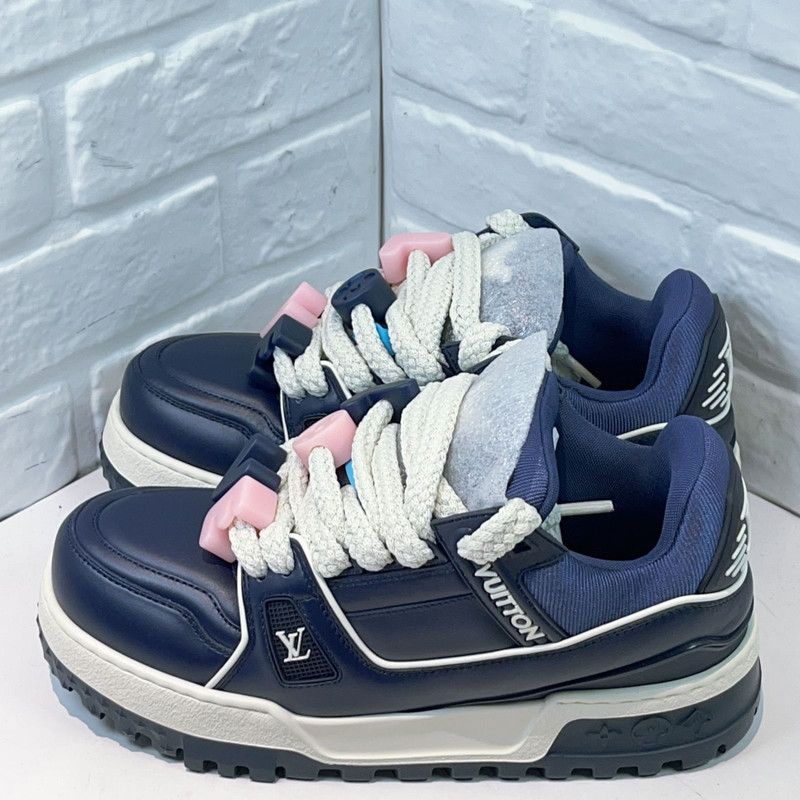 Louis Vuitton Louis Vuitton Trainer Maxi Low-Top Sneakers 0079 Size US 8.5 / EU 41-42 - 1 Thumbnail