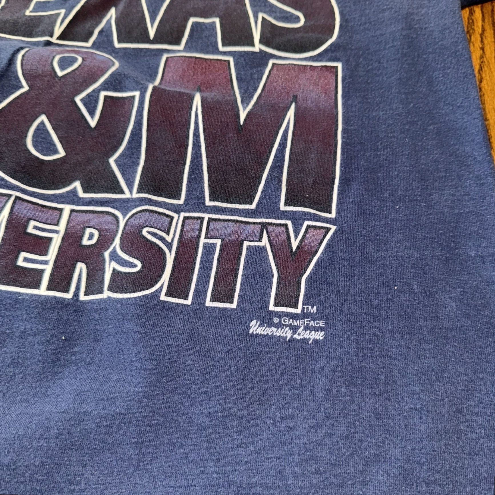 Vintage VINTAGE Texas A&M T Shirt 90s Single Stitch Blue Fruit Of The Loom Large USA Shirt Graphic Tee Unisex Adults Mens Size US L / EU 52-54 / 3 - 3 Thumbnail