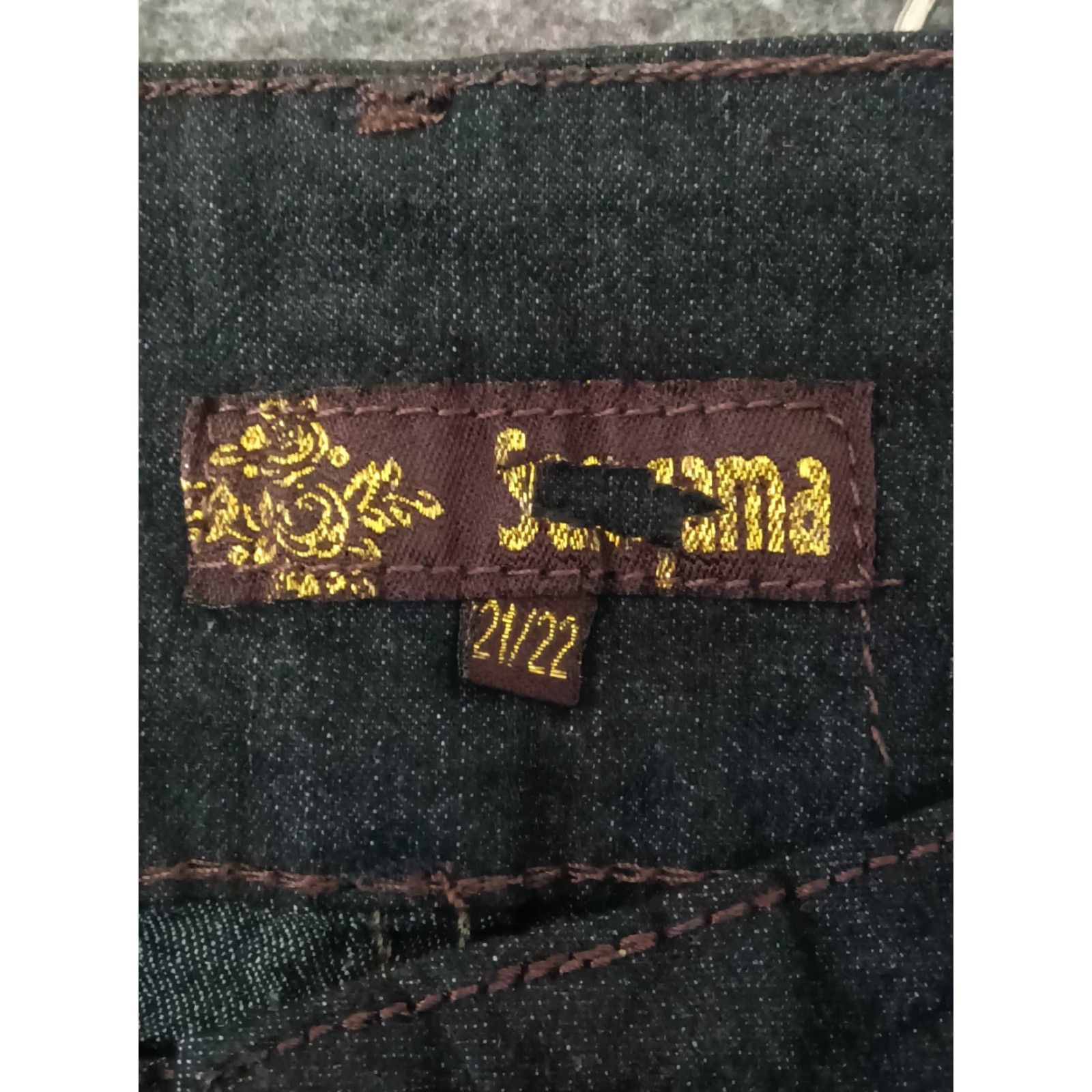 Vintage Unbranded Black Jeans 3 Button Closure Skinny Women's 21/22 Jeans 5-Pocket Denim Middle Rise Plus Size Slim Stretch 30 In Inseam 90s Theme Women's Size 42" / US 20 - 2 Thumbnail