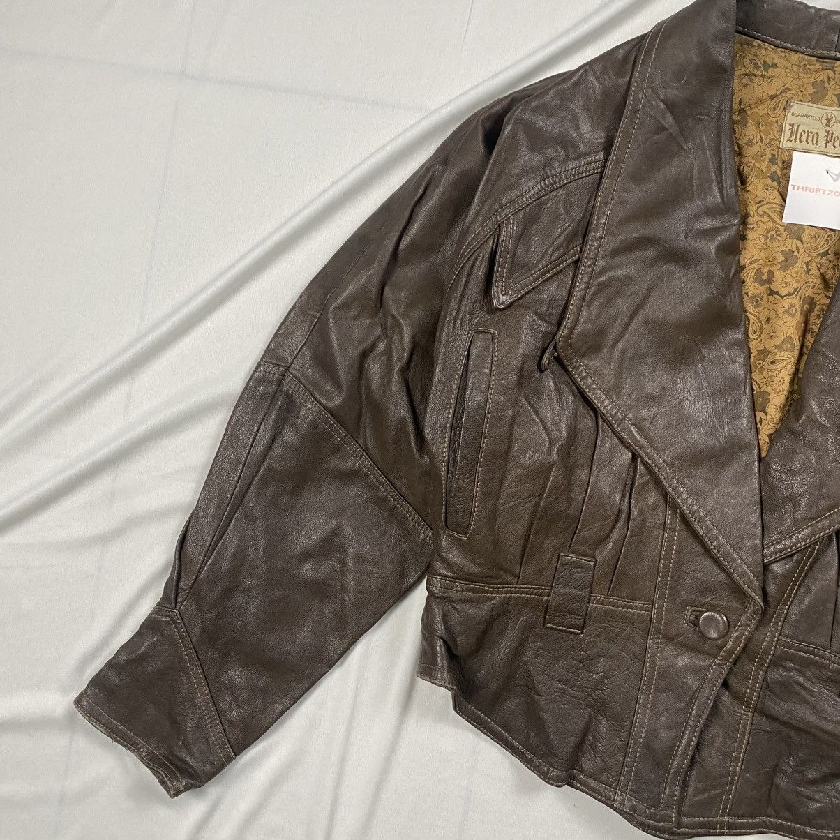 Vera Pelle Vintage 90s Vera Pelle Cropped Biker Leather Jacket Size M / US 6-8 / IT 42-44 - 2 Thumbnail
