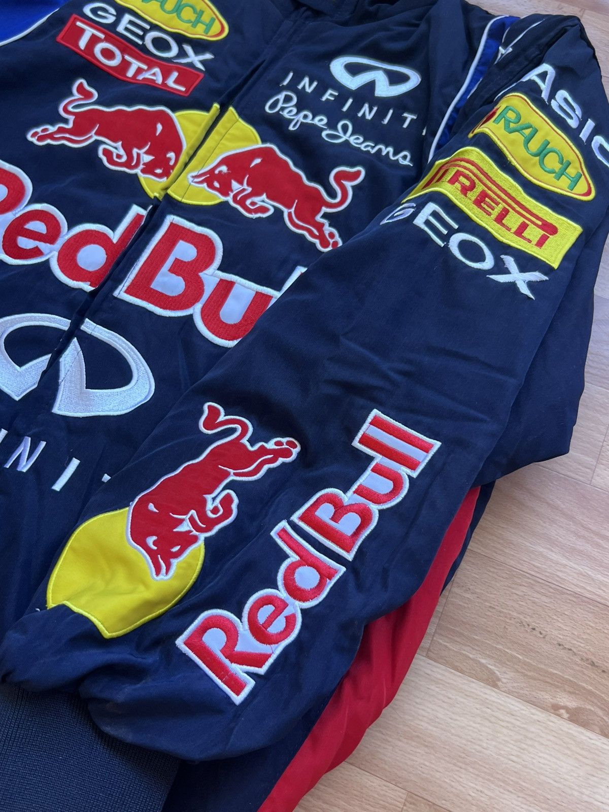 Formula 1 Adult F1 Red Bull Jacket, Sublimation,Vintage RacingSize M Size US M / EU 48-50 / 2 - 9 Thumbnail
