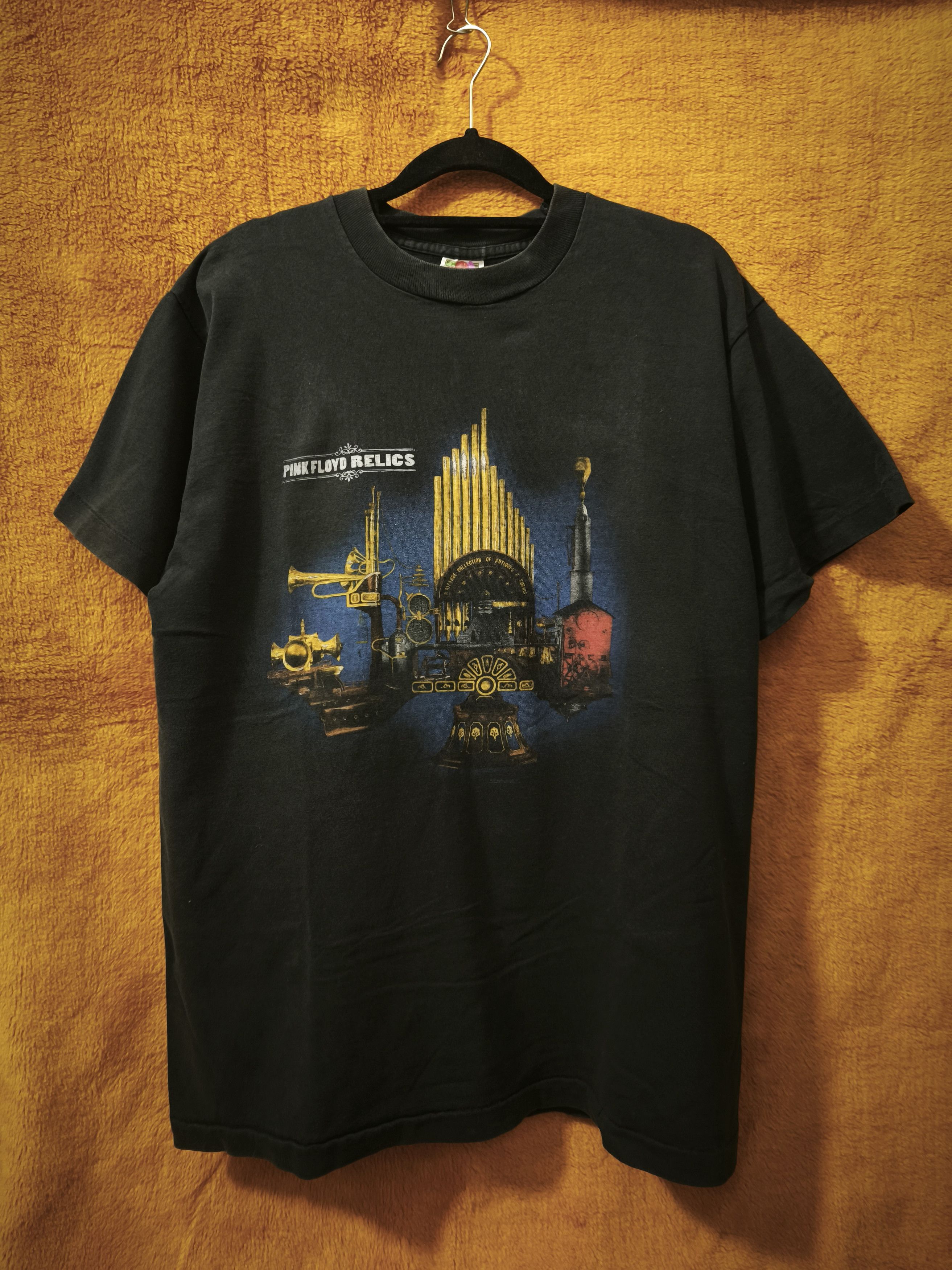 Vintage 90s Pink Floyd Relics Album Band Tees T-Shirt