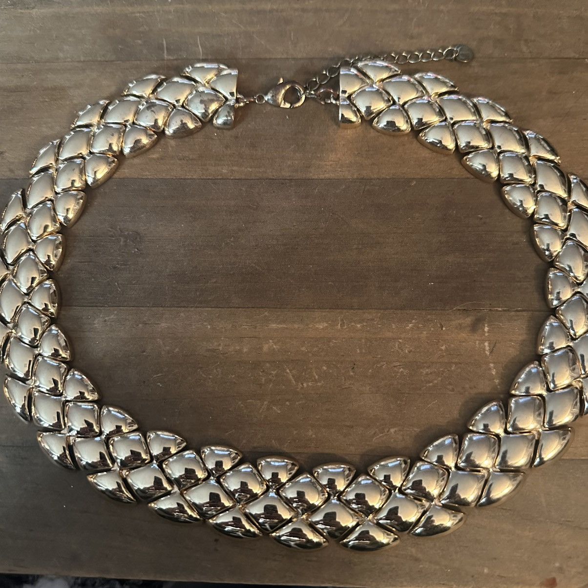 Talbots Talbots gold tone chunky cobra link collar necklace Size ONE SIZE - 2 Thumbnail