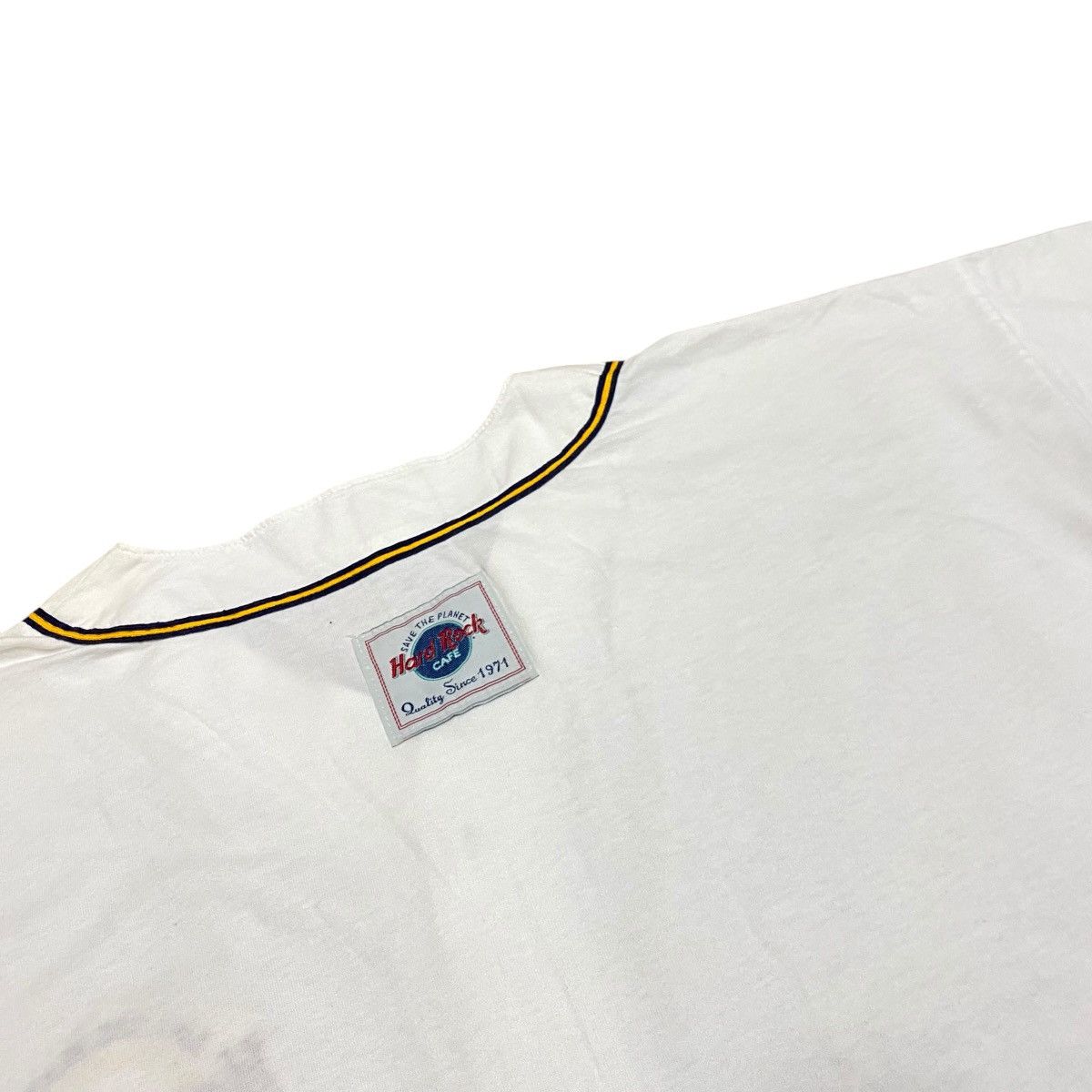 Hard Rock Cafe × Vintage Vintage Hard Rock Cafe Guam USA Button up Tee Size US L / EU 52-54 / 3 - 5 Thumbnail