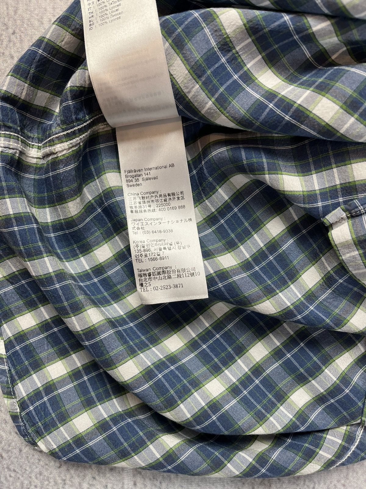 Fjallraven Fjallraven shirt sleeve shirt Size US L / EU 52-54 / 3 - 14 Thumbnail