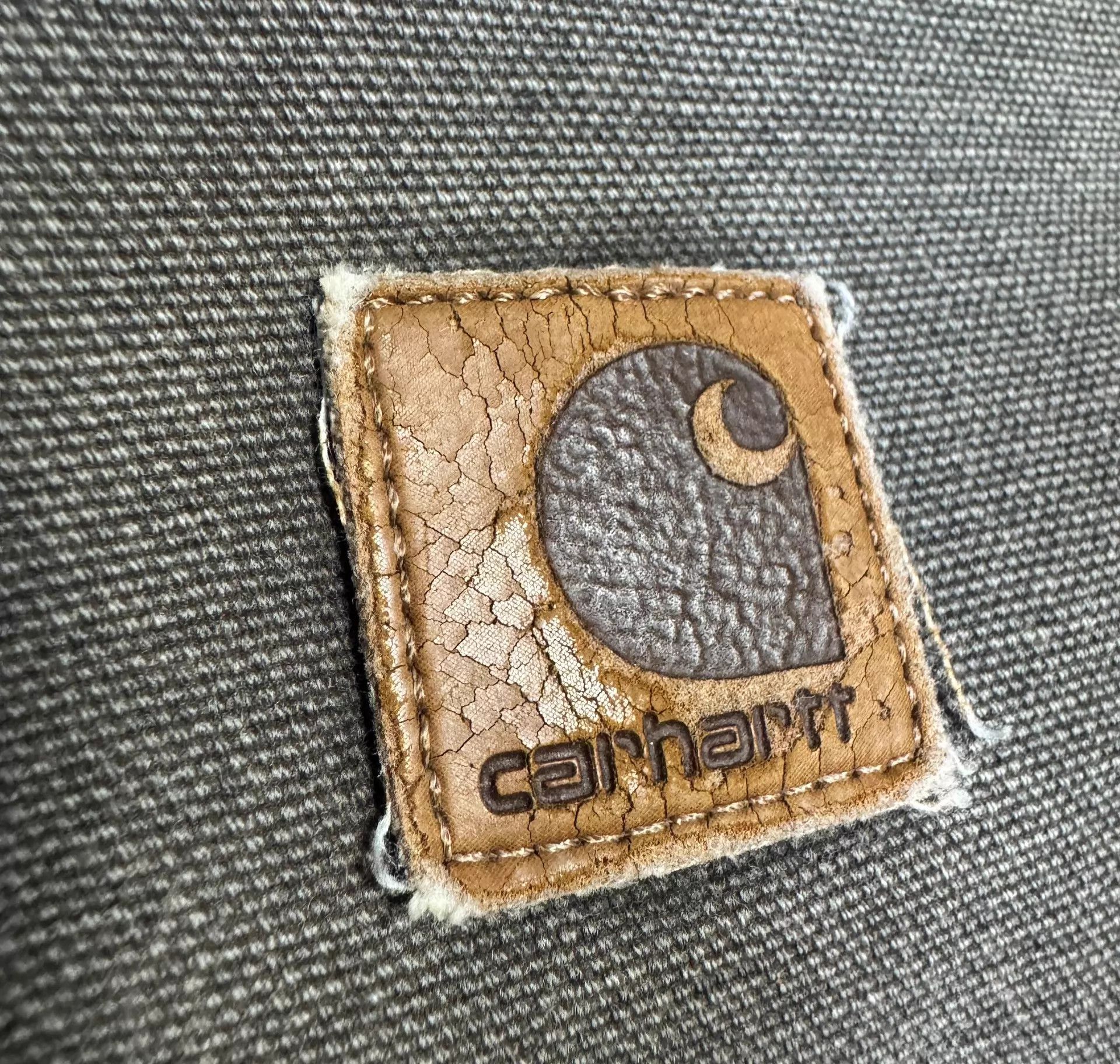 Carhartt Vintage 2003 Carhartt J22 Chestnut L US Made Washed Jacket Size US L / EU 52-54 / 3 - 7 Thumbnail