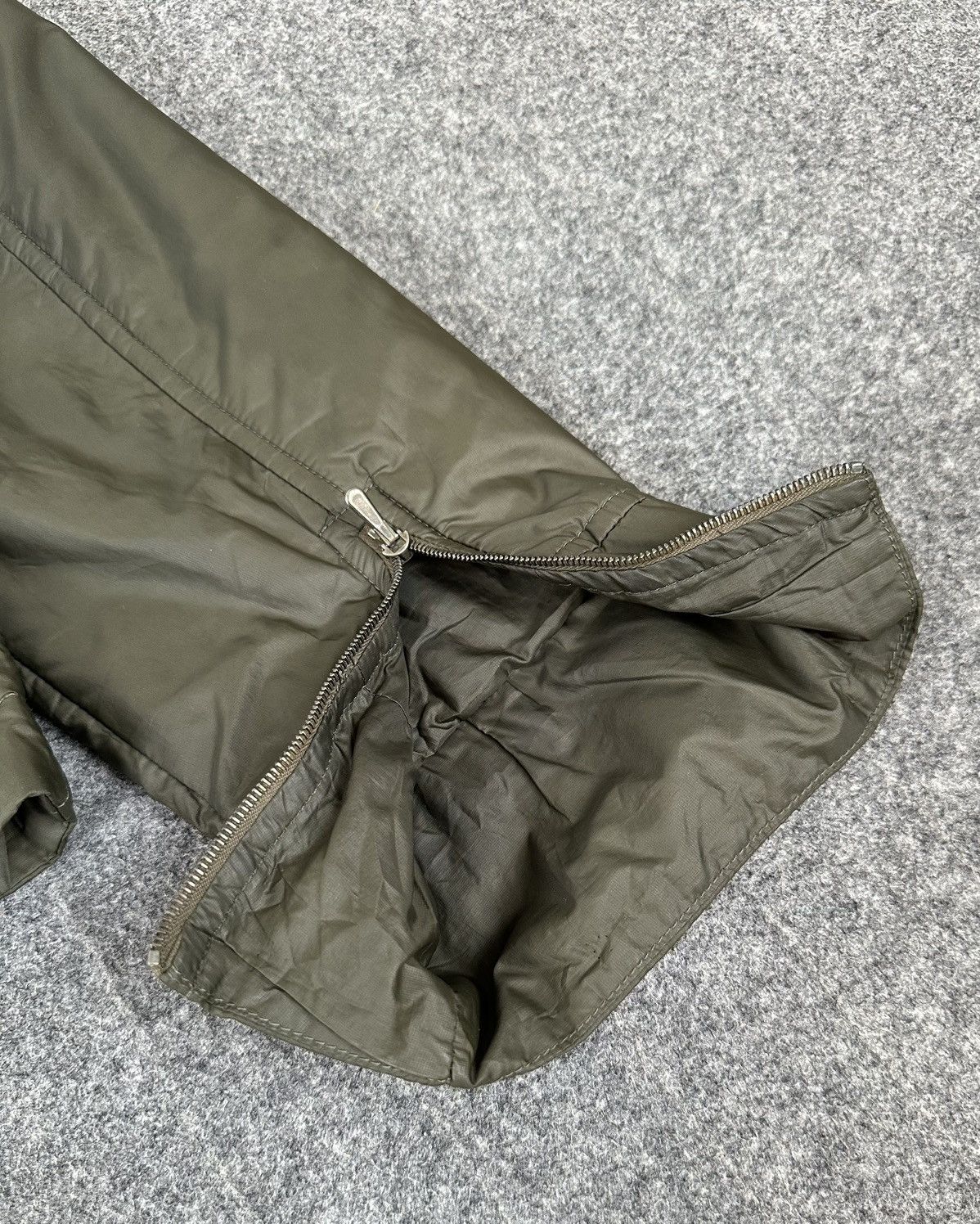 Jil Sander Jil Sander - Raf Simons - Collar Cuffs Nylon Rider Zip-up Size US M / EU 48-50 / 2 - 13 Thumbnail