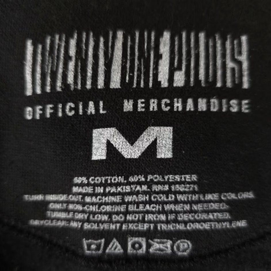 Vintage Twenty One Pilots Sweatshirt Hoodie Mens Size Medium Black The Clancy World Tour Hoodie Size US M / EU 48-50 / 2 - 5 Thumbnail