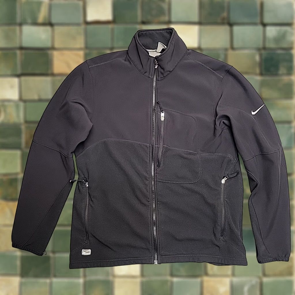 Nike VINTAGE Nike Performance Fleece Jacket Mens XL Black Full Zip Embroidered Swoosh Retro Size US XL / EU 56 / 4 - 1 Thumbnail