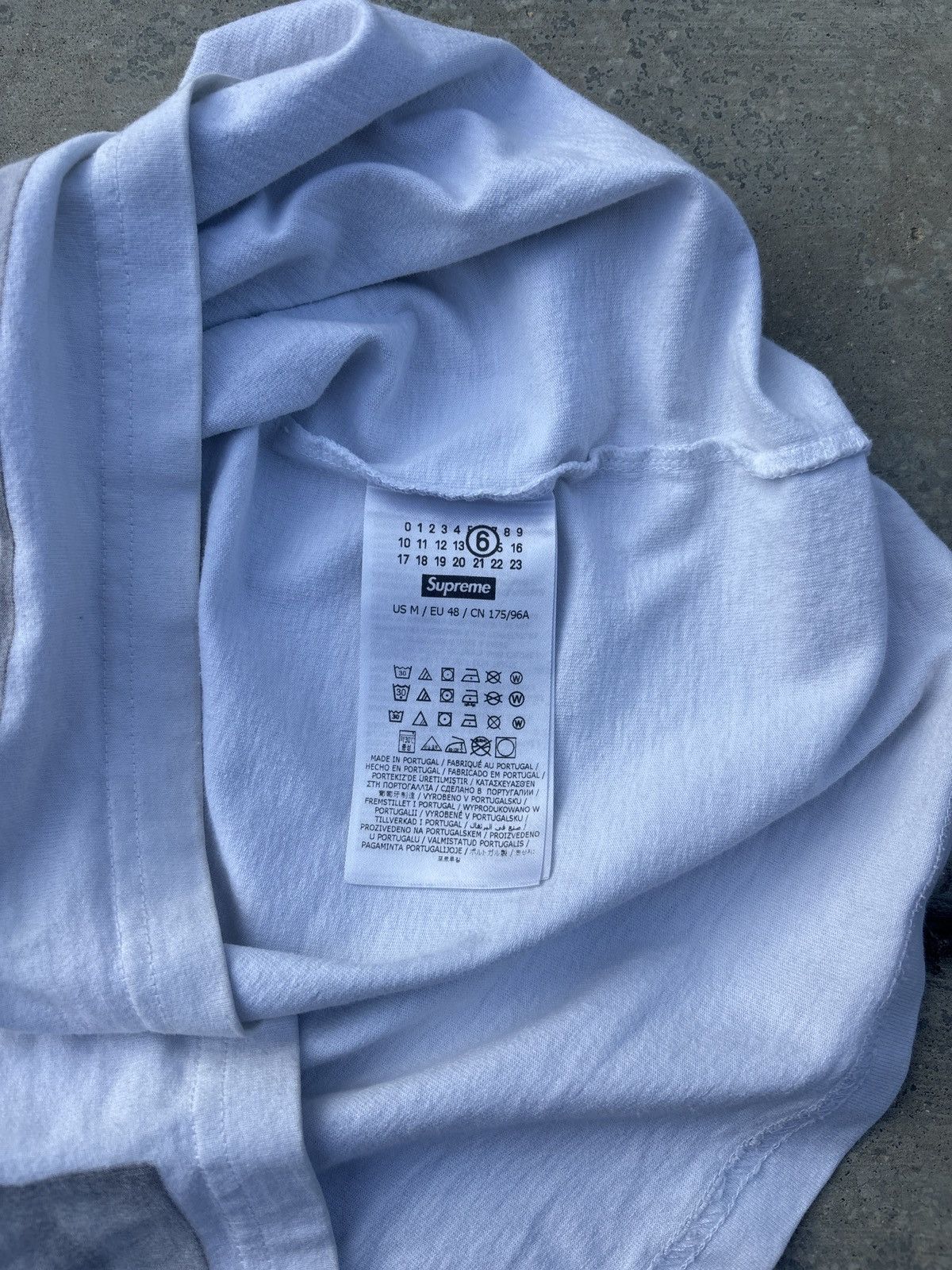 Maison Margiela × Supreme Supreme x Maison Margiela box logo tee Size US M / EU 48-50 / 2 - 7 Thumbnail