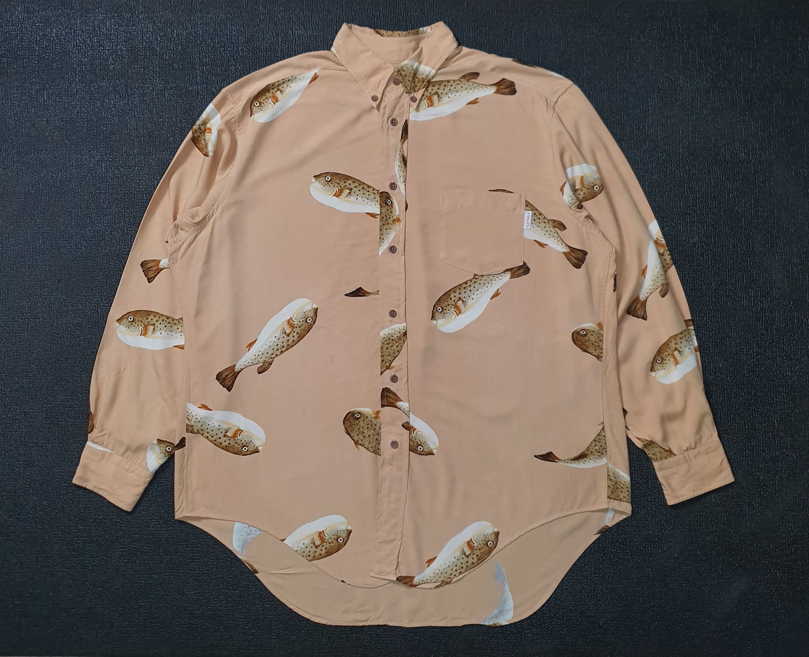 Karl Helmut Vintage Karl Helmut 1990s Puffer Fish Rayon shirt L Size US L / EU 52-54 / 3 - 1 Thumbnail