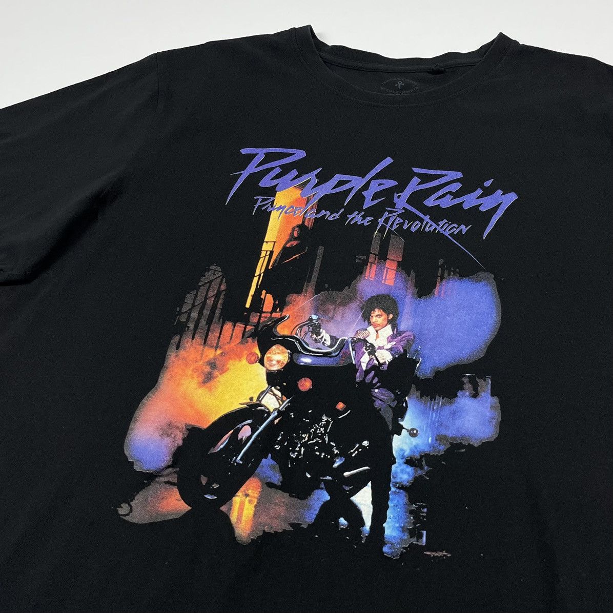 Band Tees Prince and the Revolution Purple Rain T-shirt Size US XL / EU 56 / 4 - 5 Thumbnail