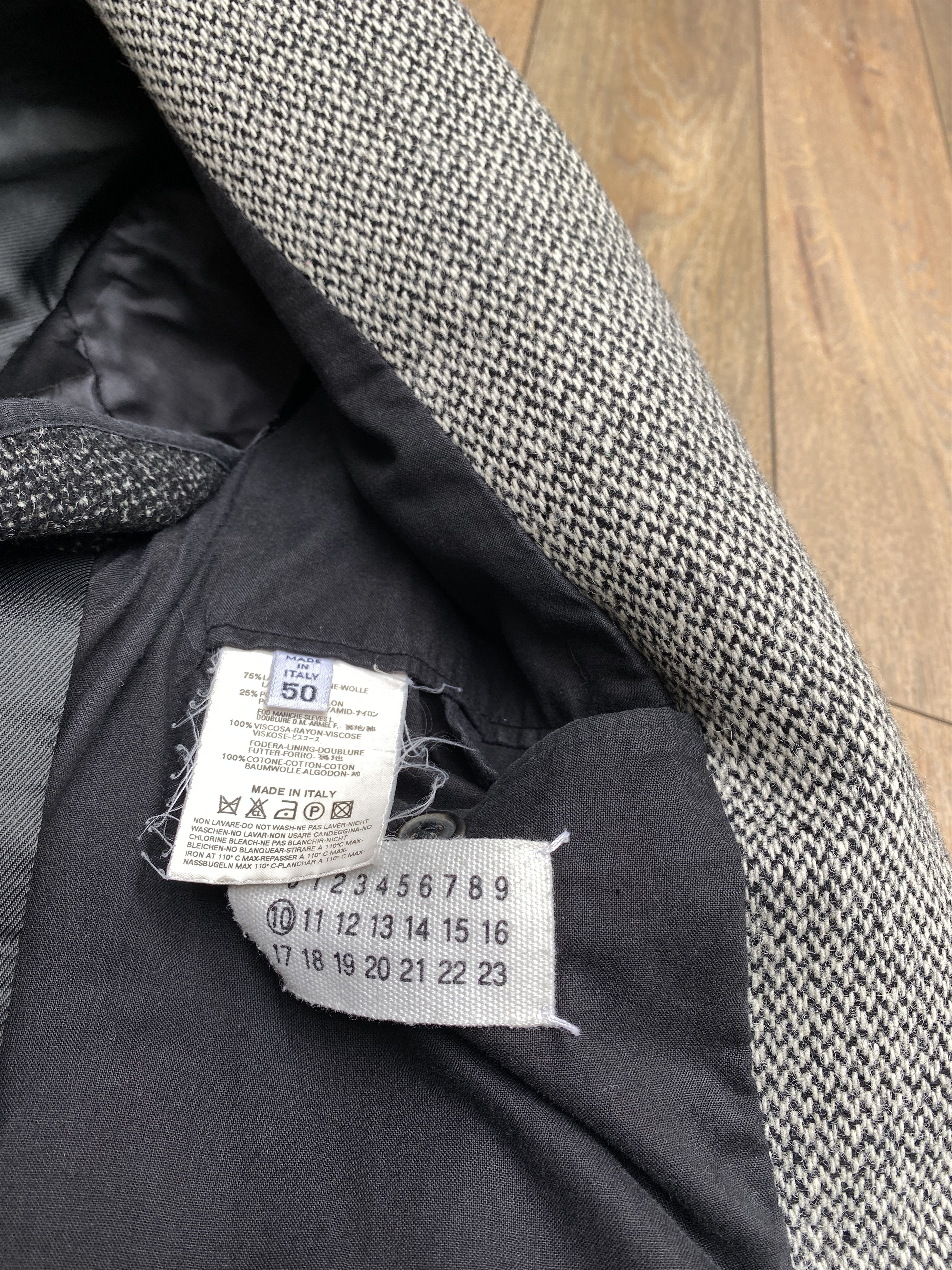 Maison Margiela Archive FW 2004 Grey / Black Herringbone Long Coat Size US M / EU 48-50 / 2 - 7 Thumbnail