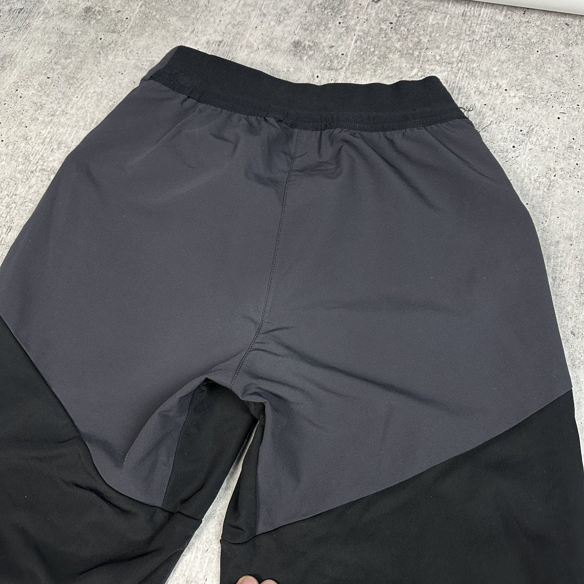 Mammut Mammut Courmayeur SO Pants Technical Hiking Gray Women’s Size 32" / US 10 / IT 46 - 19 Thumbnail