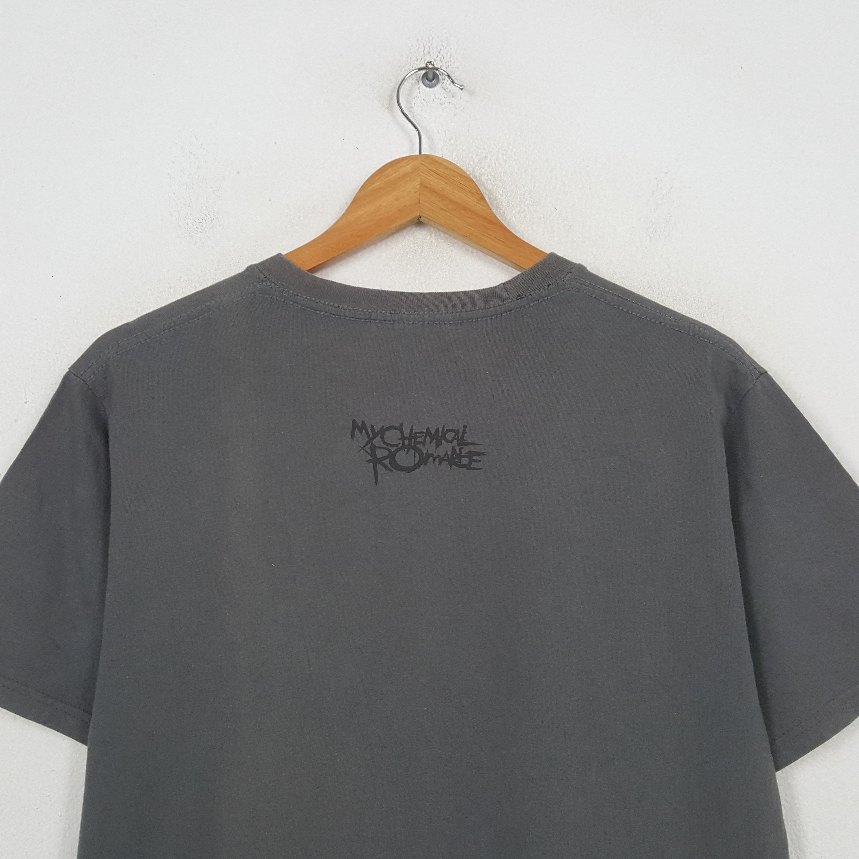 Band Tees Vintage My Chemical Romance American Rock Band T-shirt RR26 Size US M / EU 48-50 / 2 - 4 Thumbnail