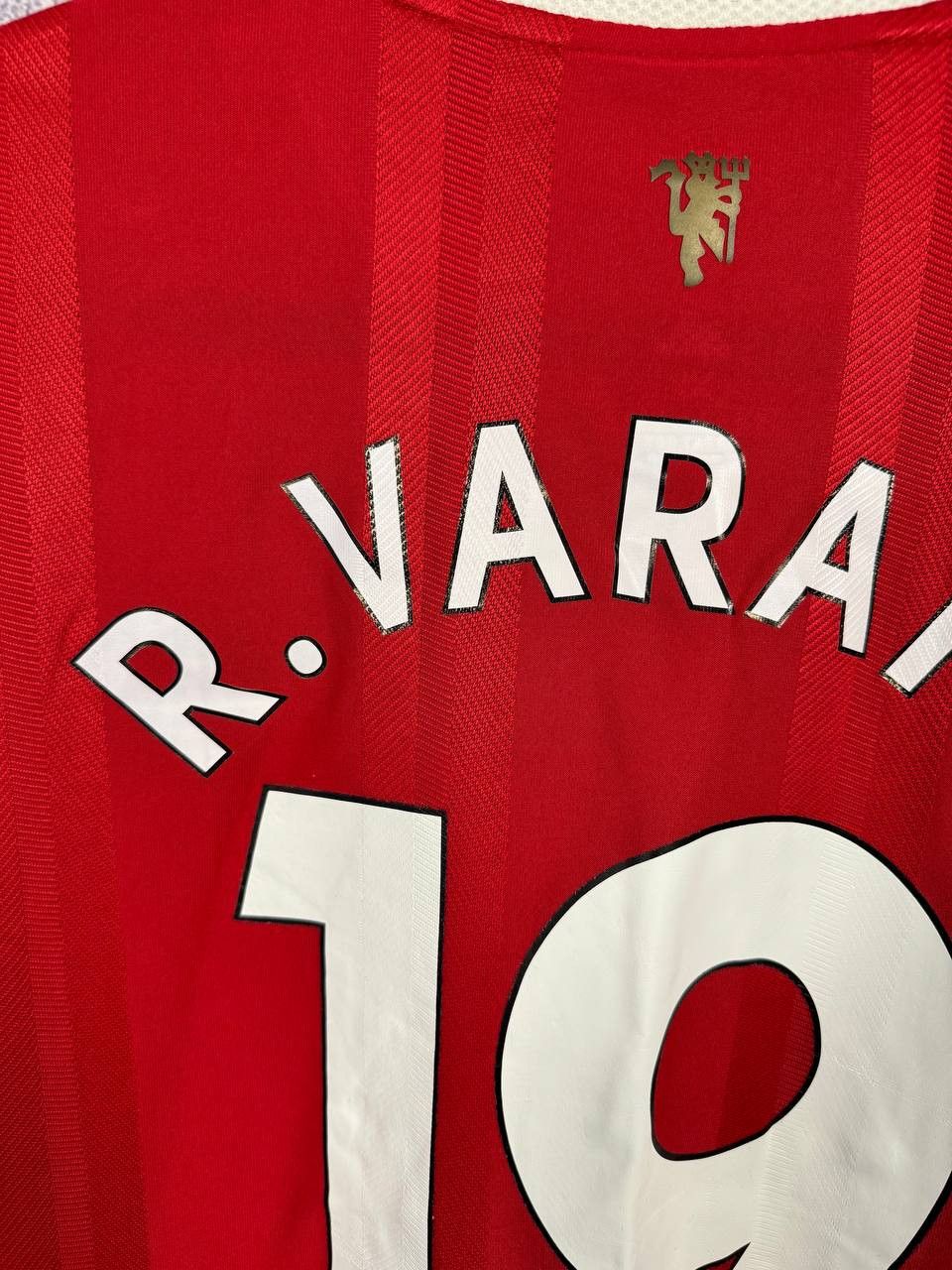 Adidas R.VARANE Manchester United 2021/22 Adidas Soccer Jersey Size US XL / EU 56 / 4 - 18 Thumbnail