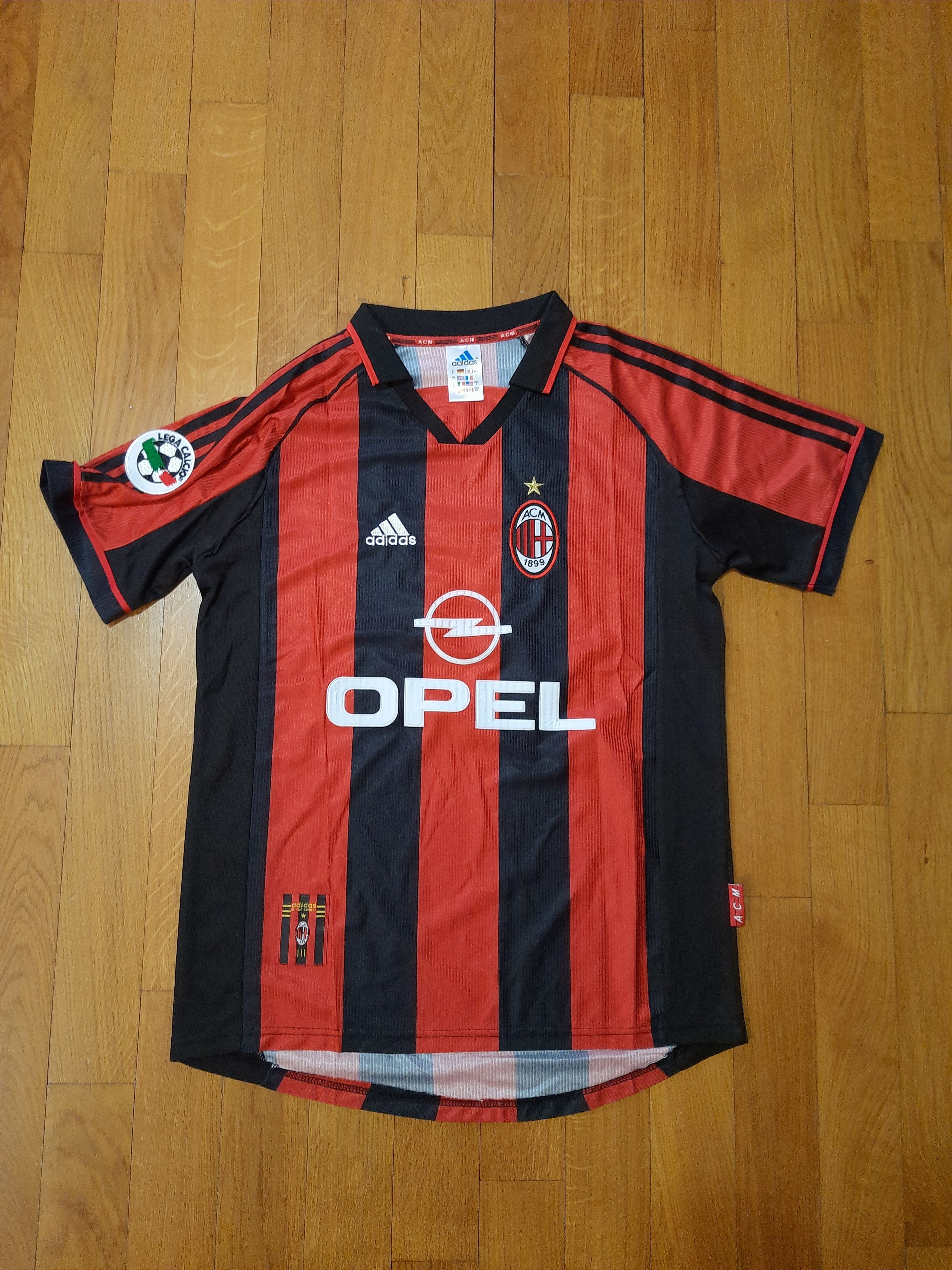 Other Paolo Maldini A. C. Milan Rossoneri Football Tee Size US L / EU 52-54 / 3 - 4 Thumbnail