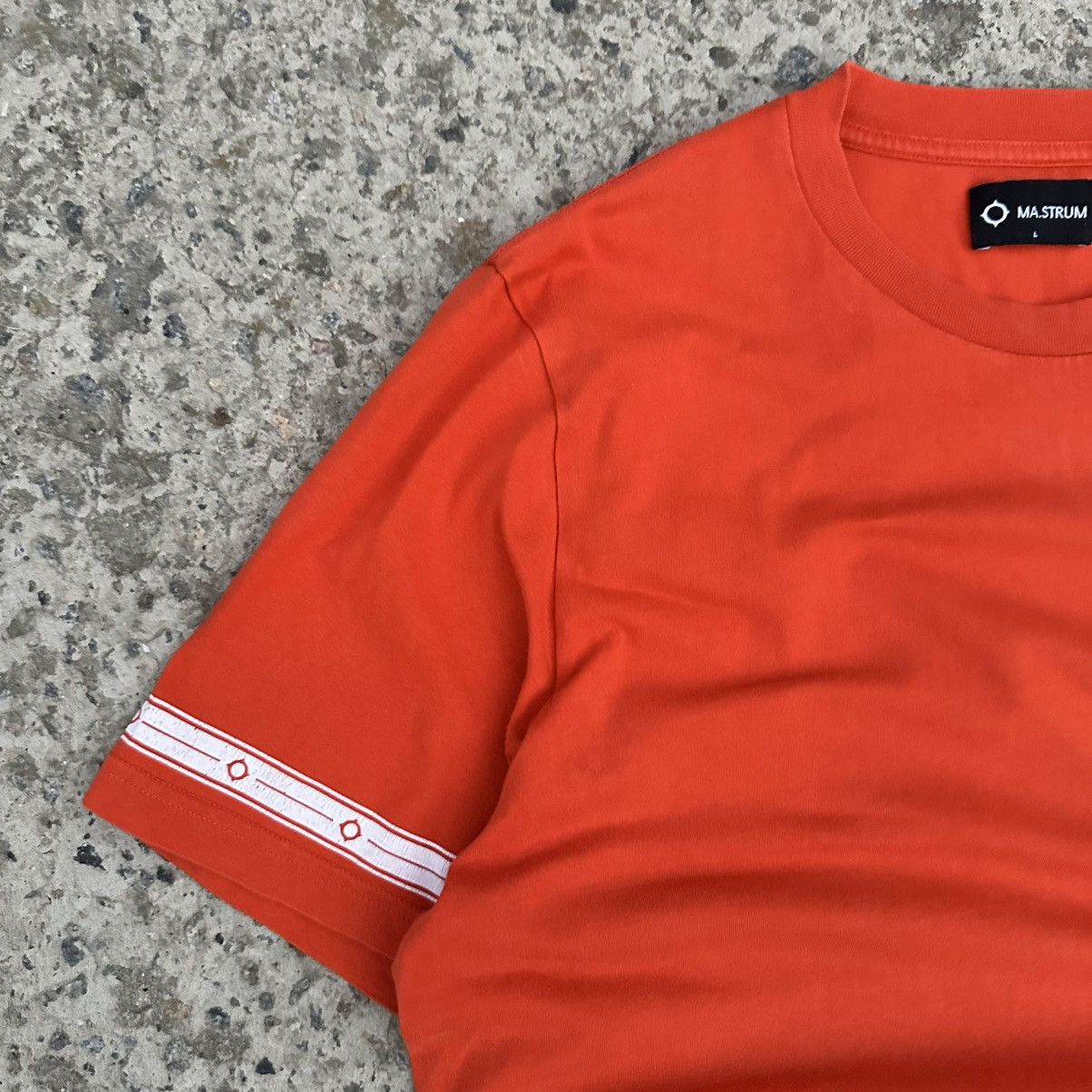 MA.STRUM Vintage Mastrum T-shirts Small Logo Size L Orange Size US L / EU 52-54 / 3 - 5 Thumbnail